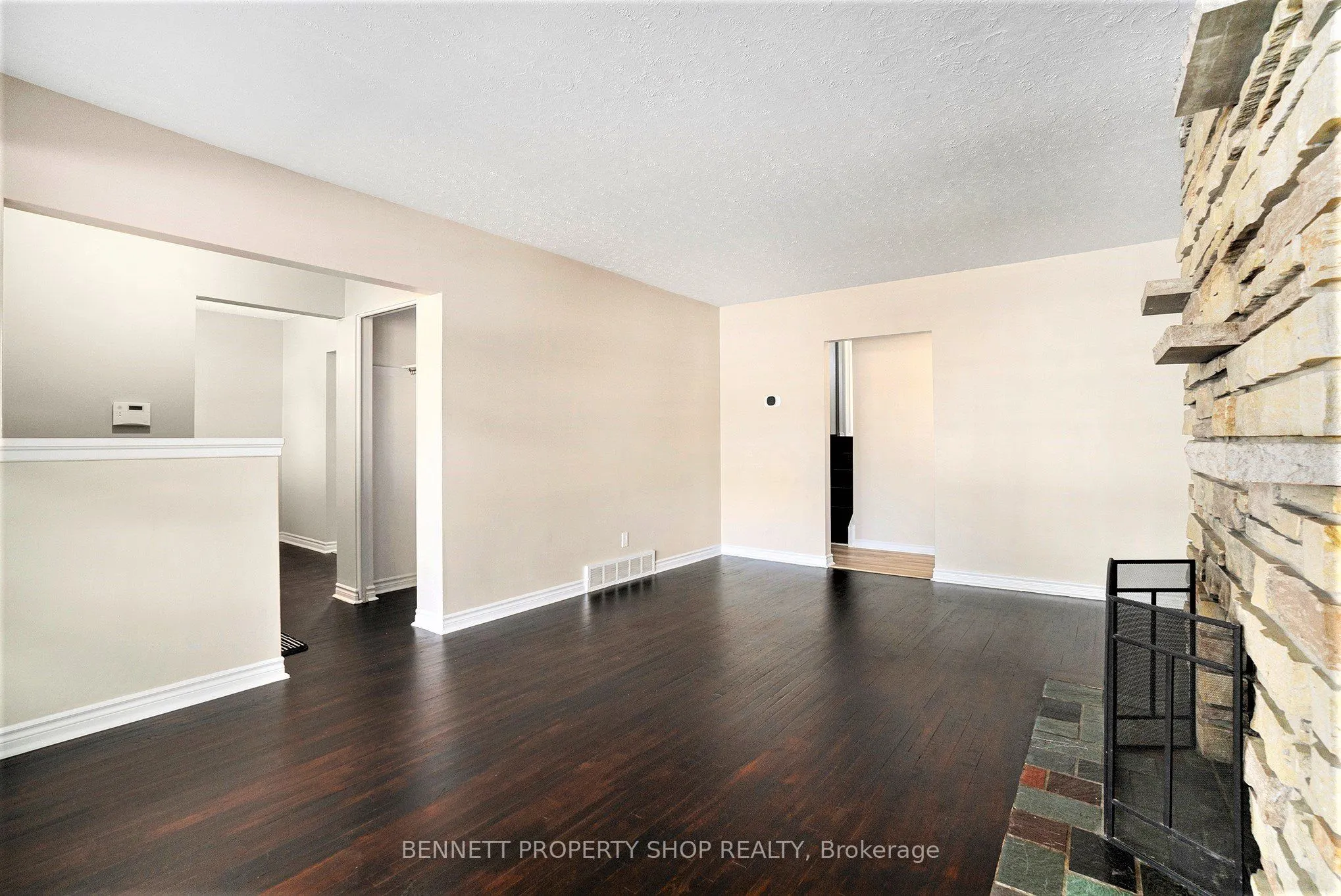 2606 Egan Road