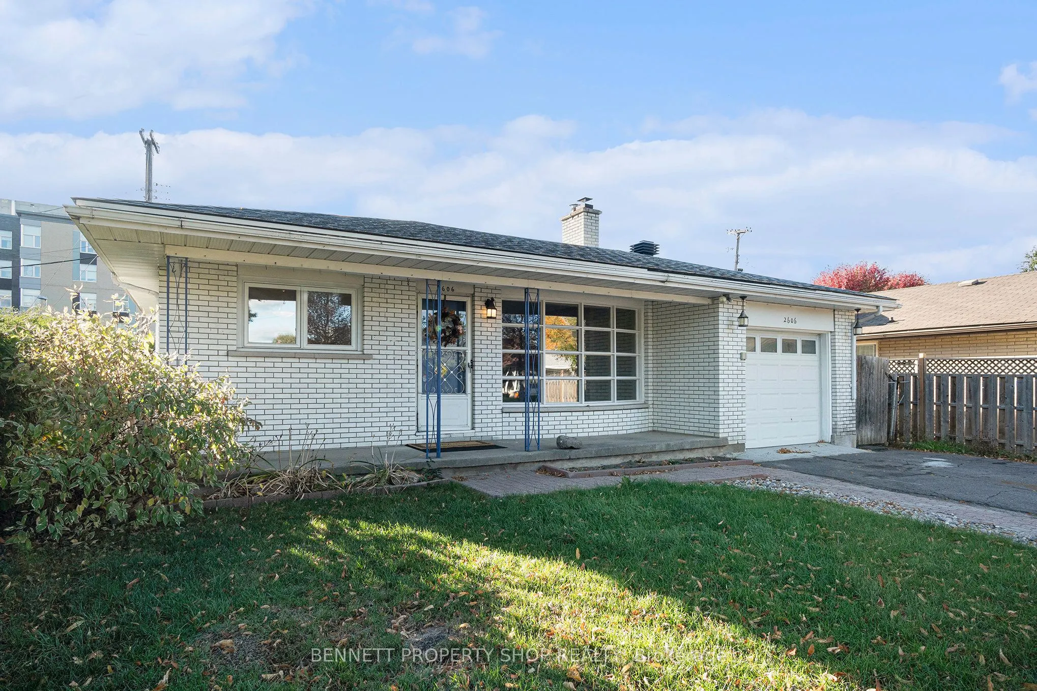 2606 Egan Road