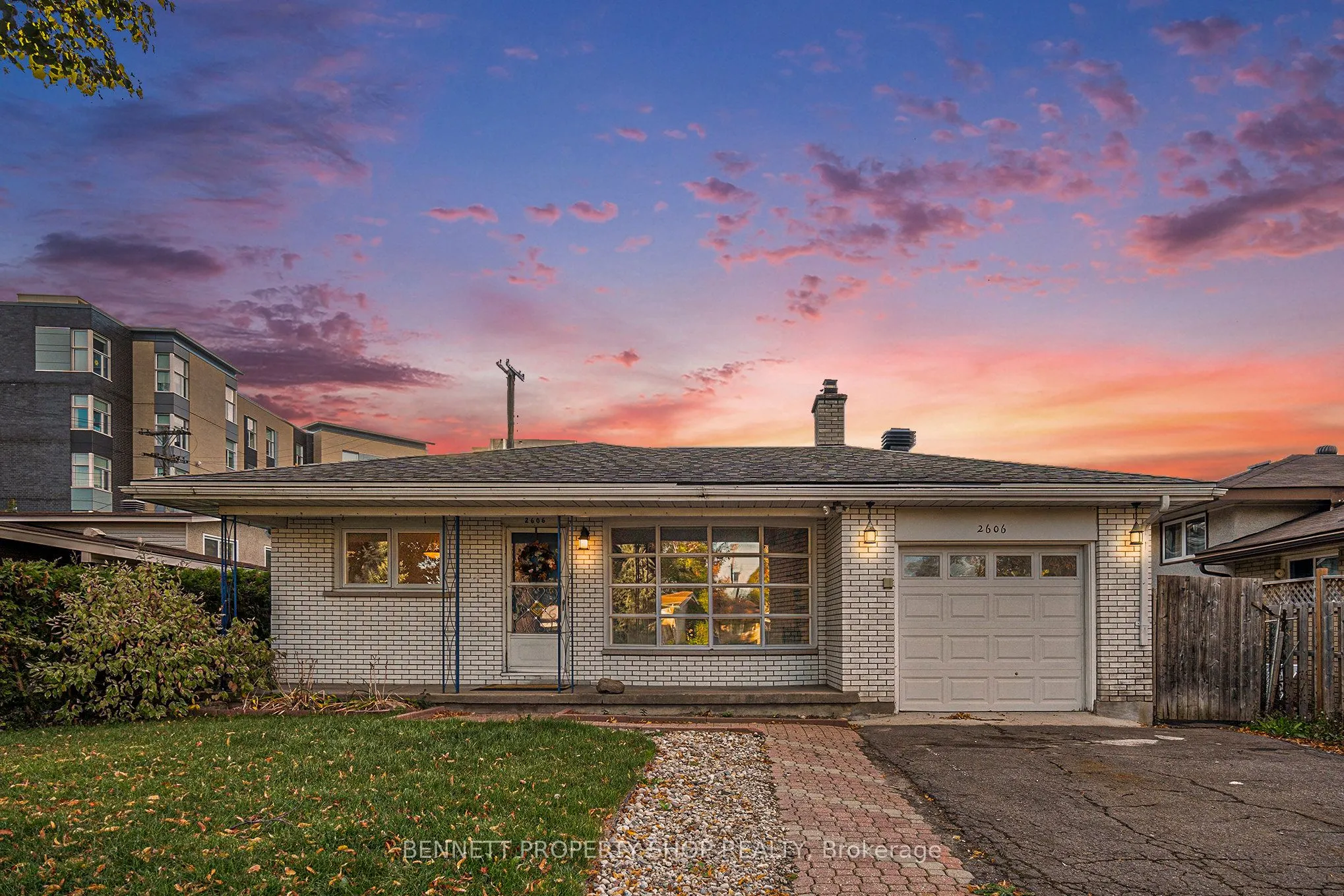 2606 Egan Road