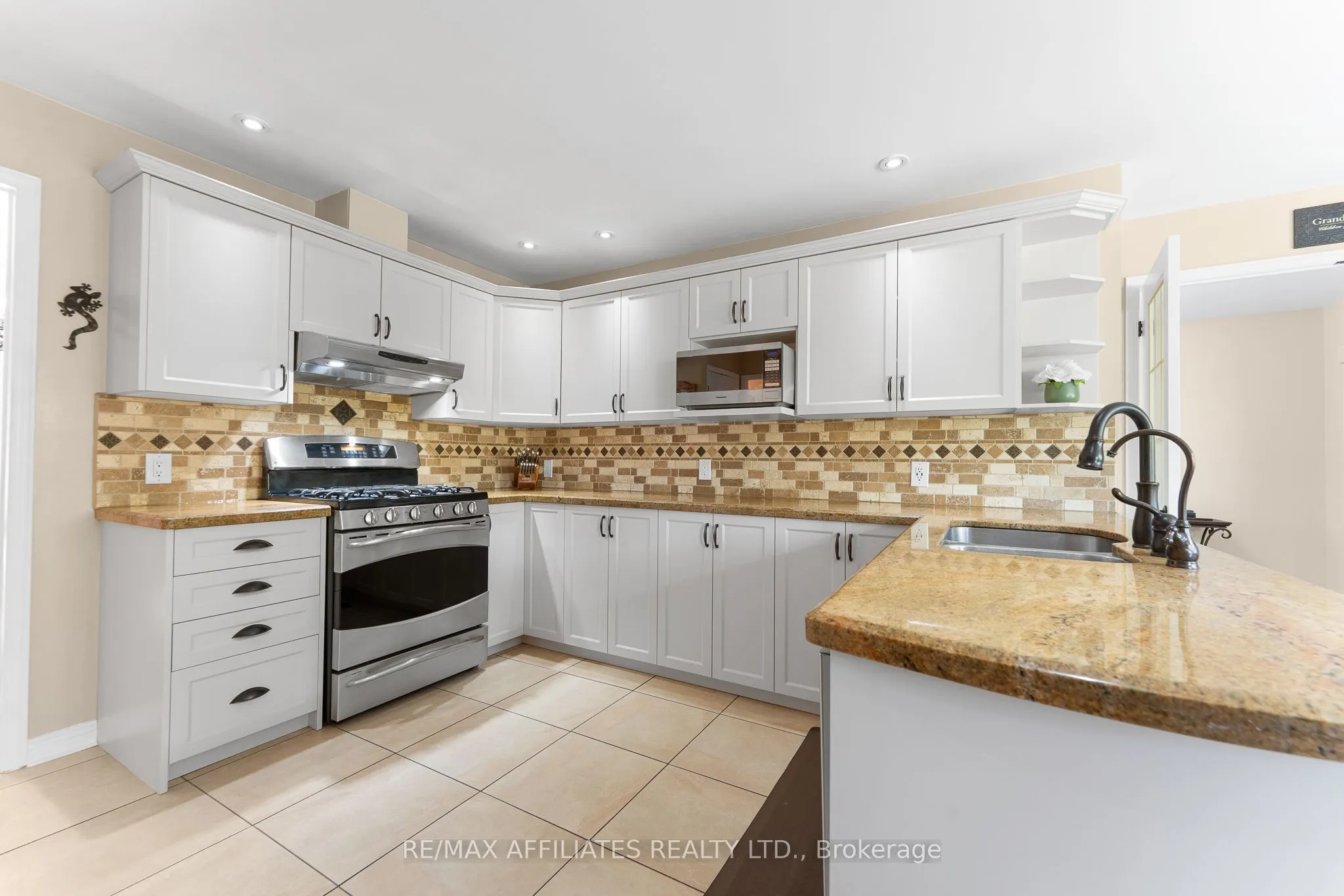 14 Panandrick View Drive