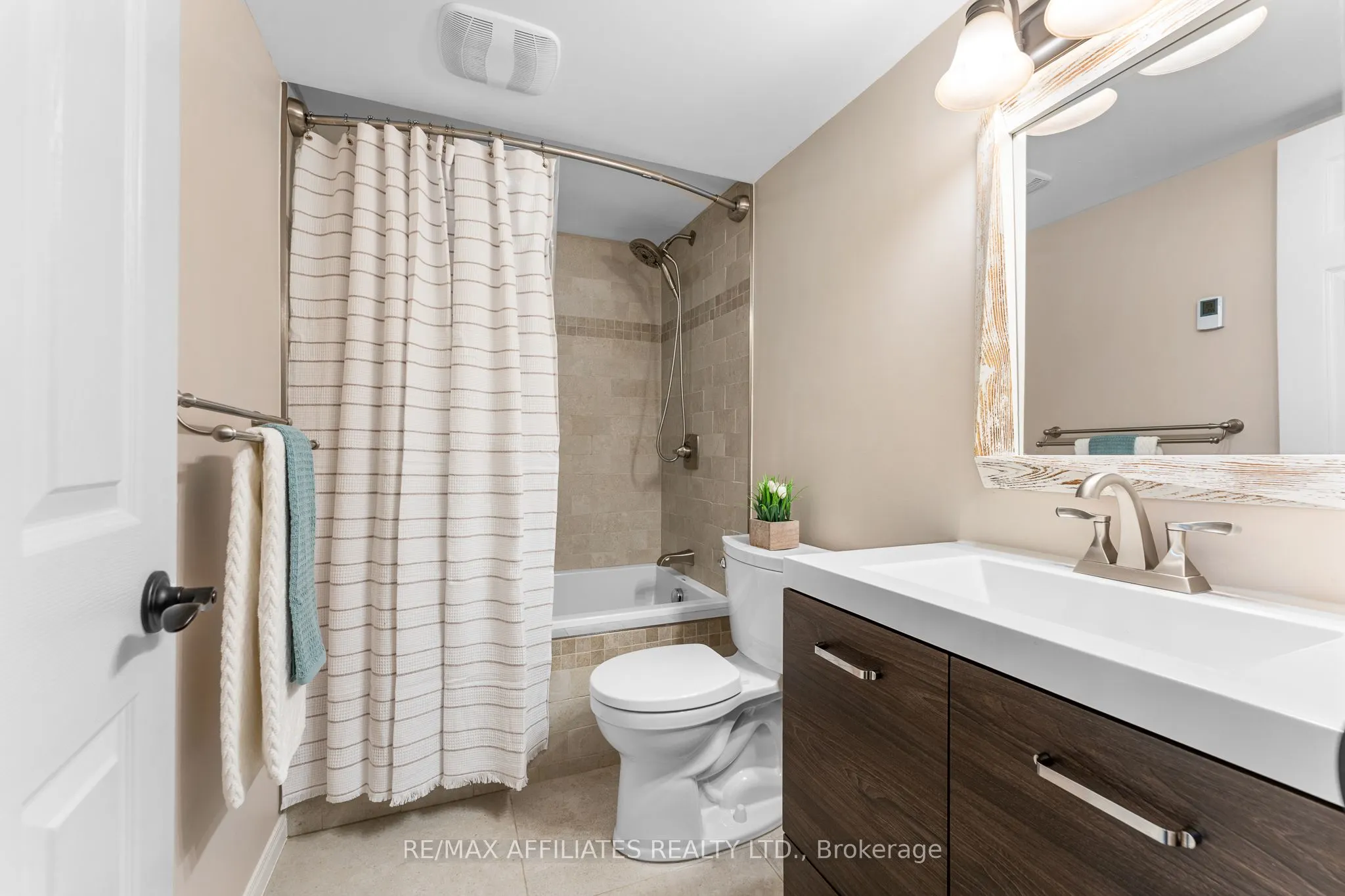 14 Panandrick View Drive