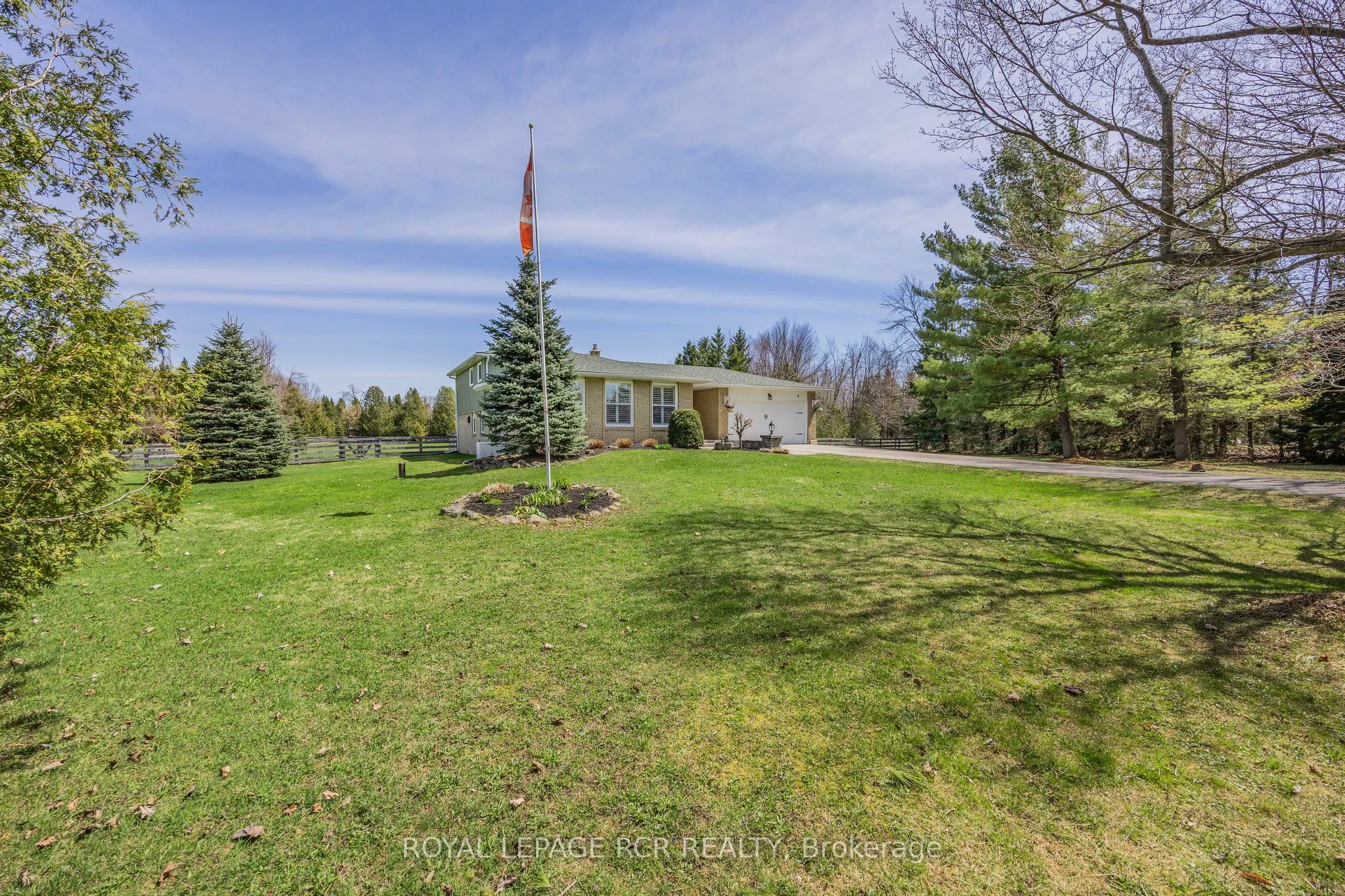 9 Woodland Road
