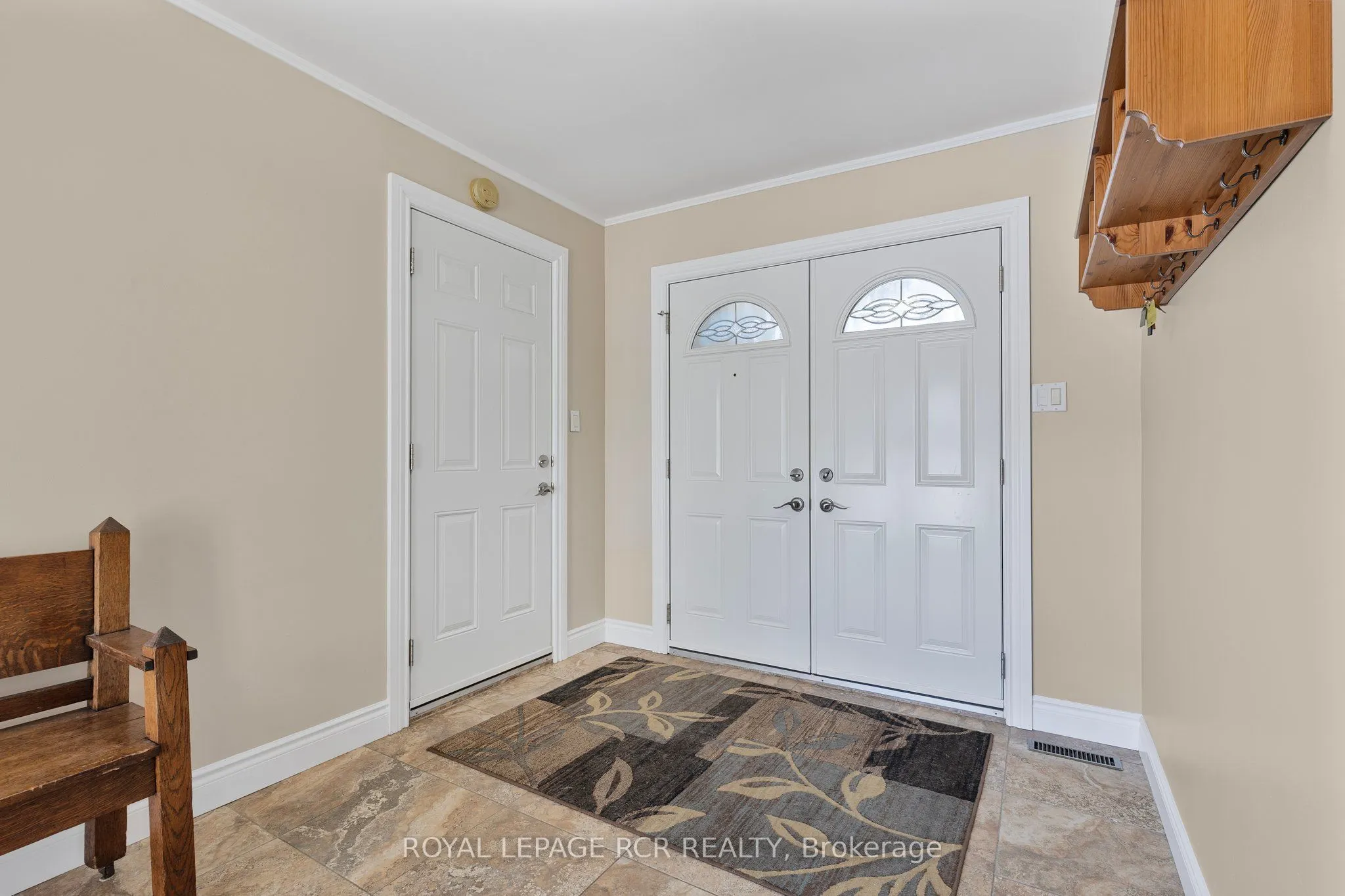 9 Woodland Road