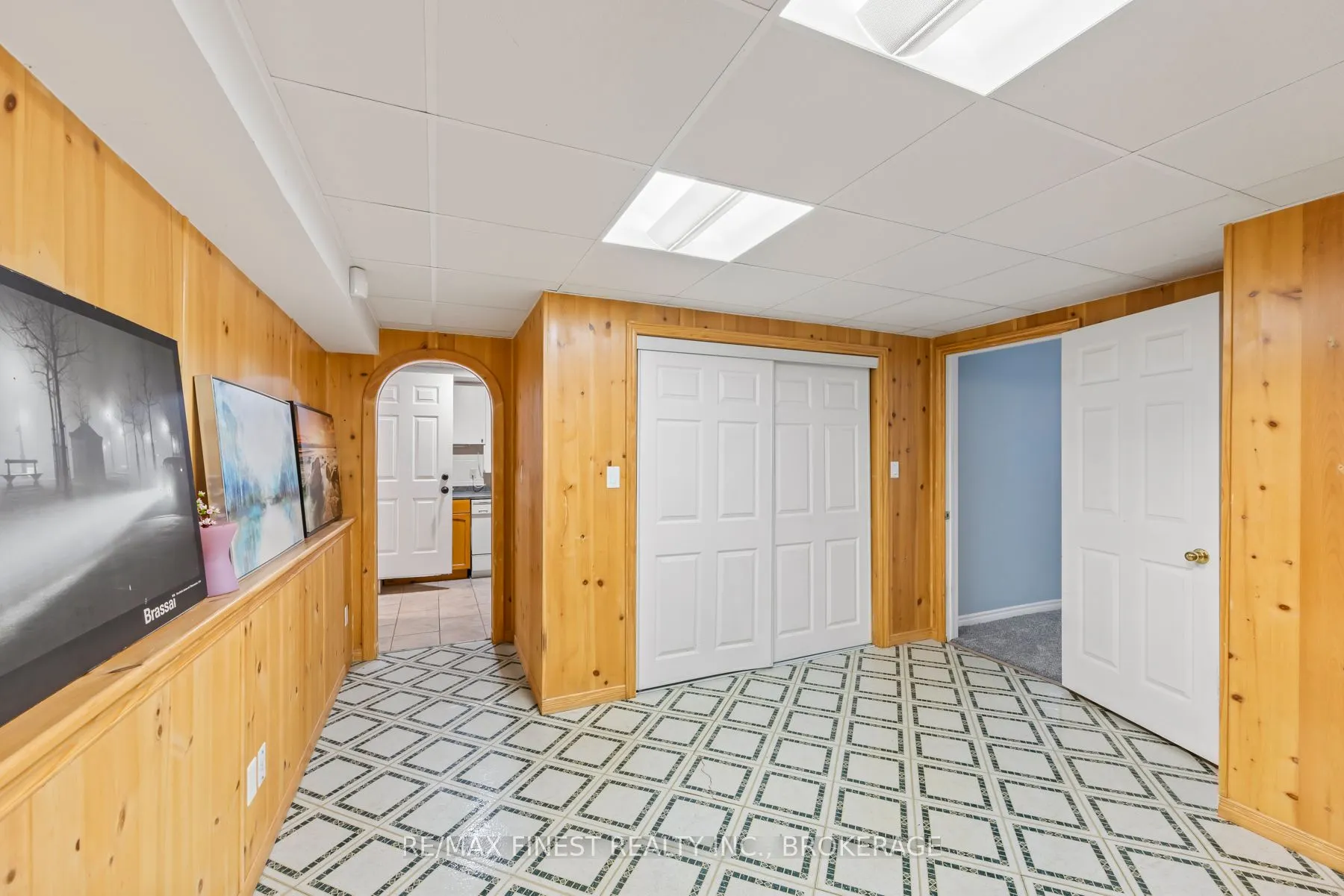 407 Sheila Court