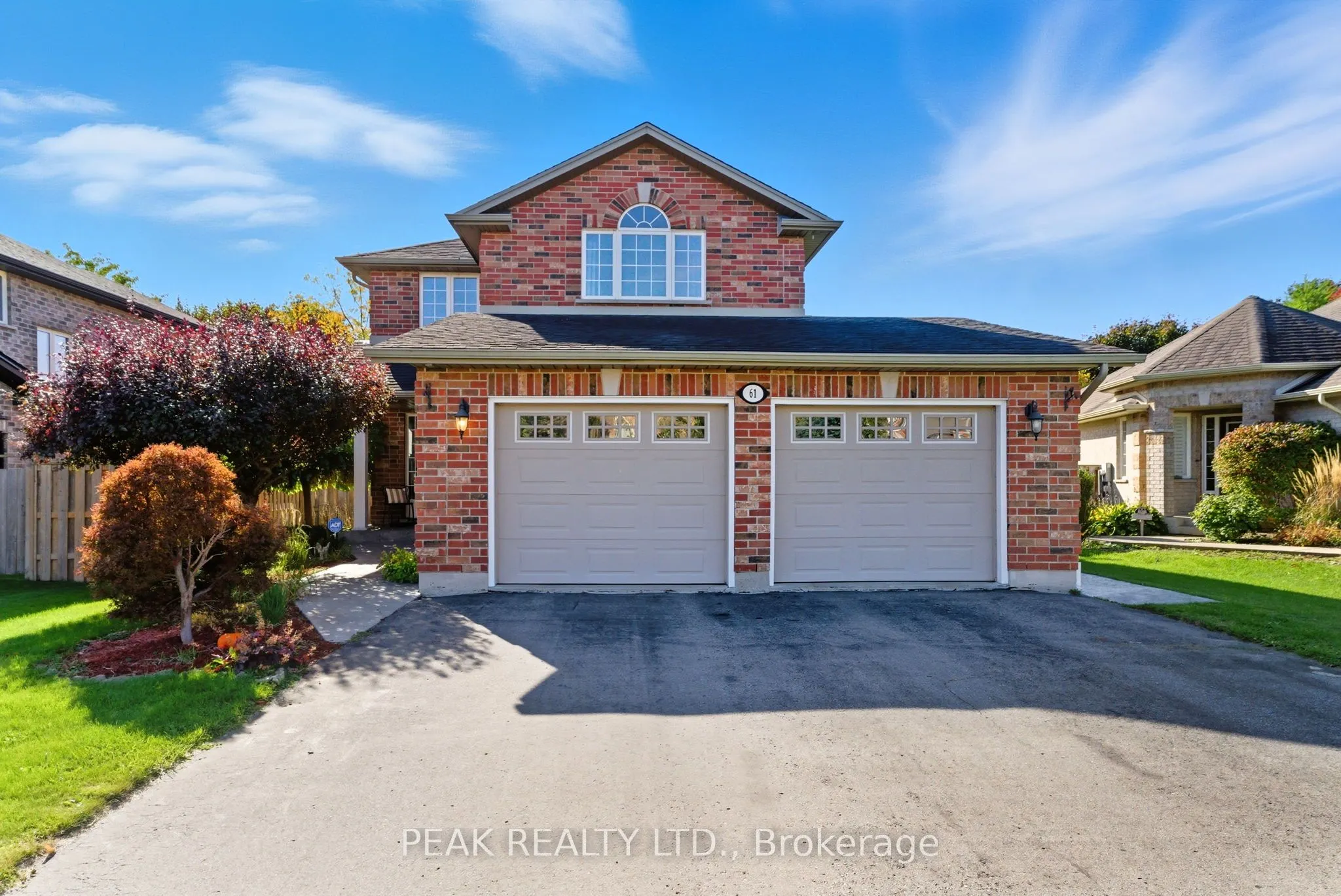 61 Harmer Crescent