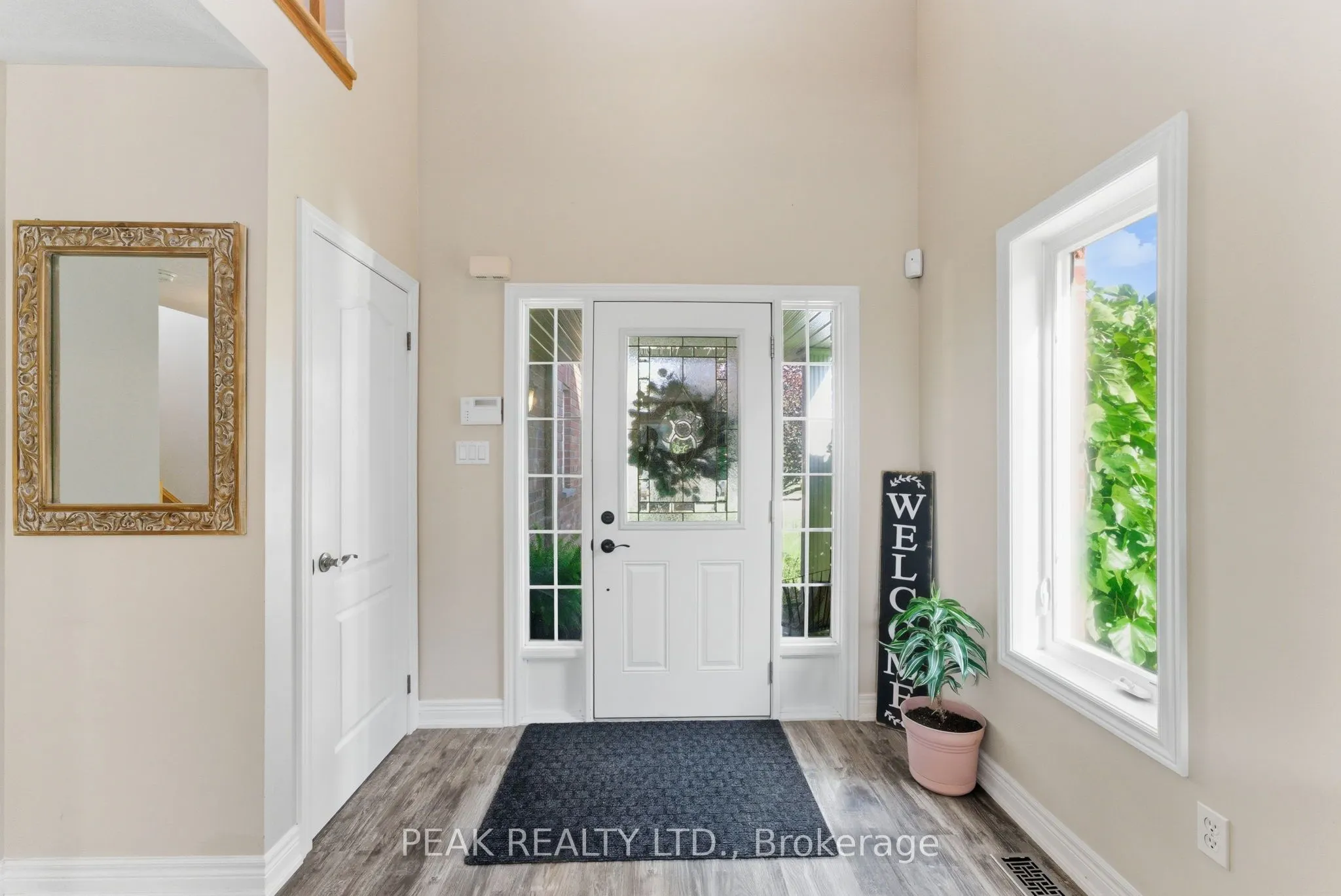 61 Harmer Crescent