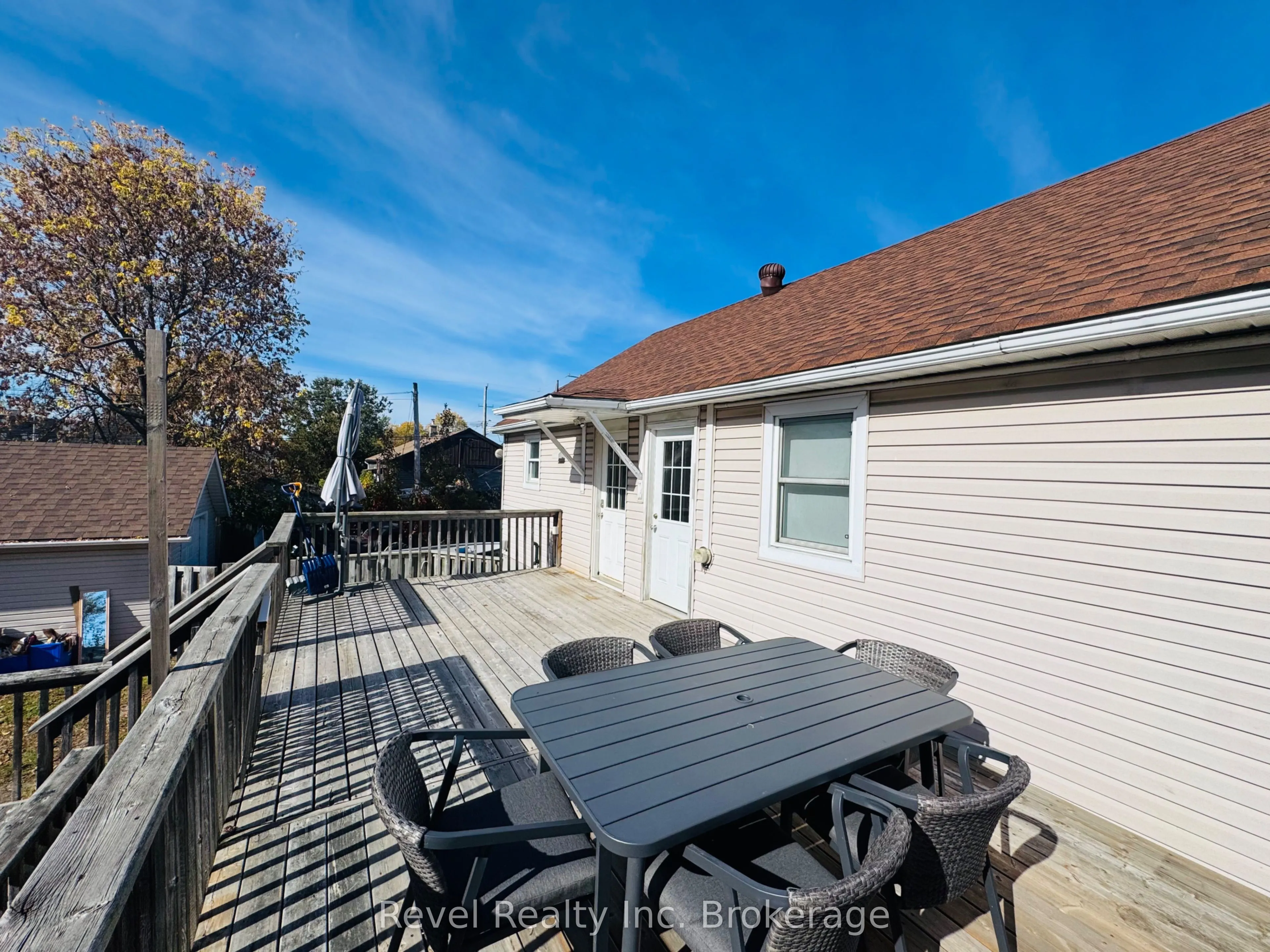 2131 Pearson Street