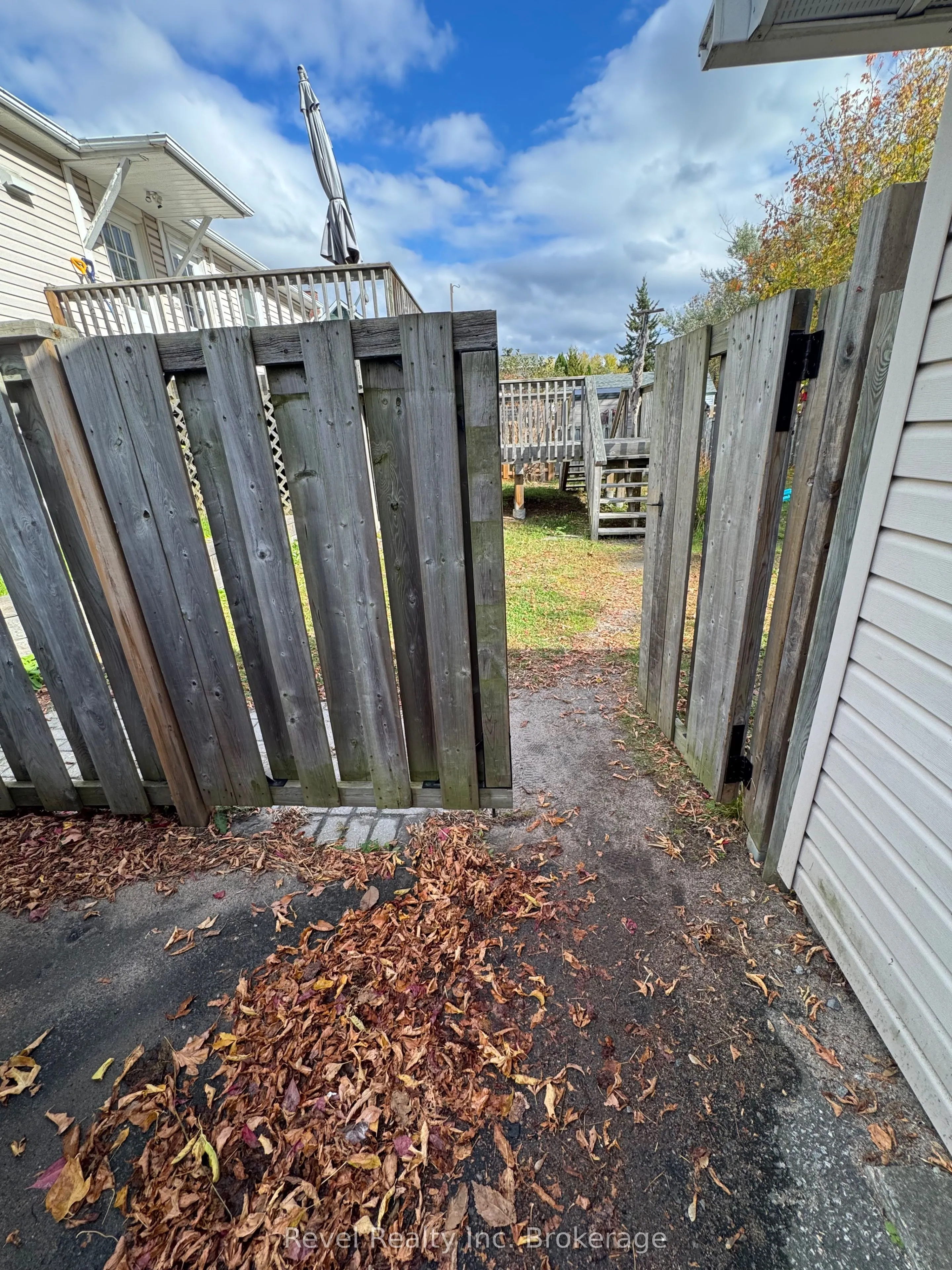 2131 Pearson Street