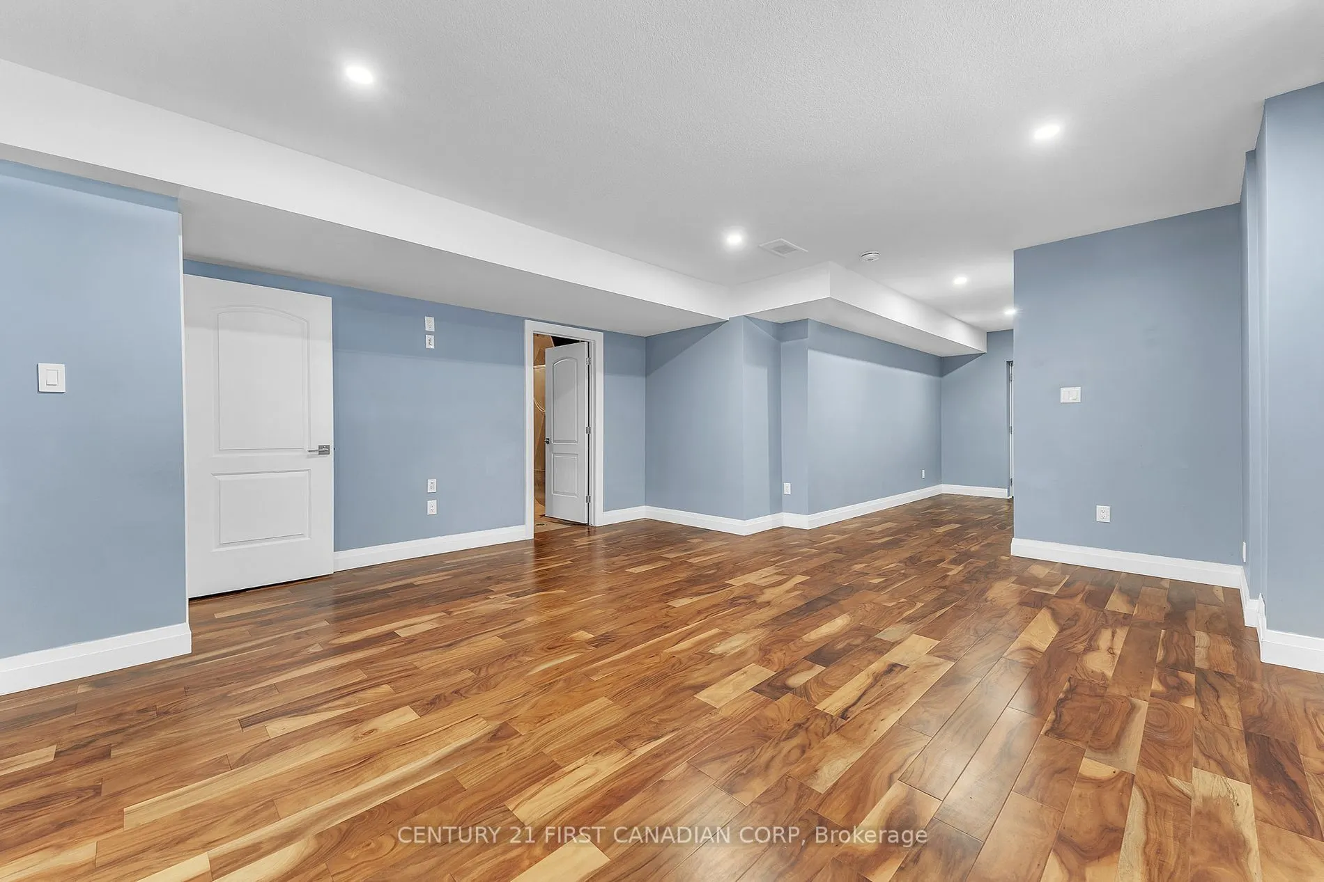 41 Earlscourt Terrace, #33