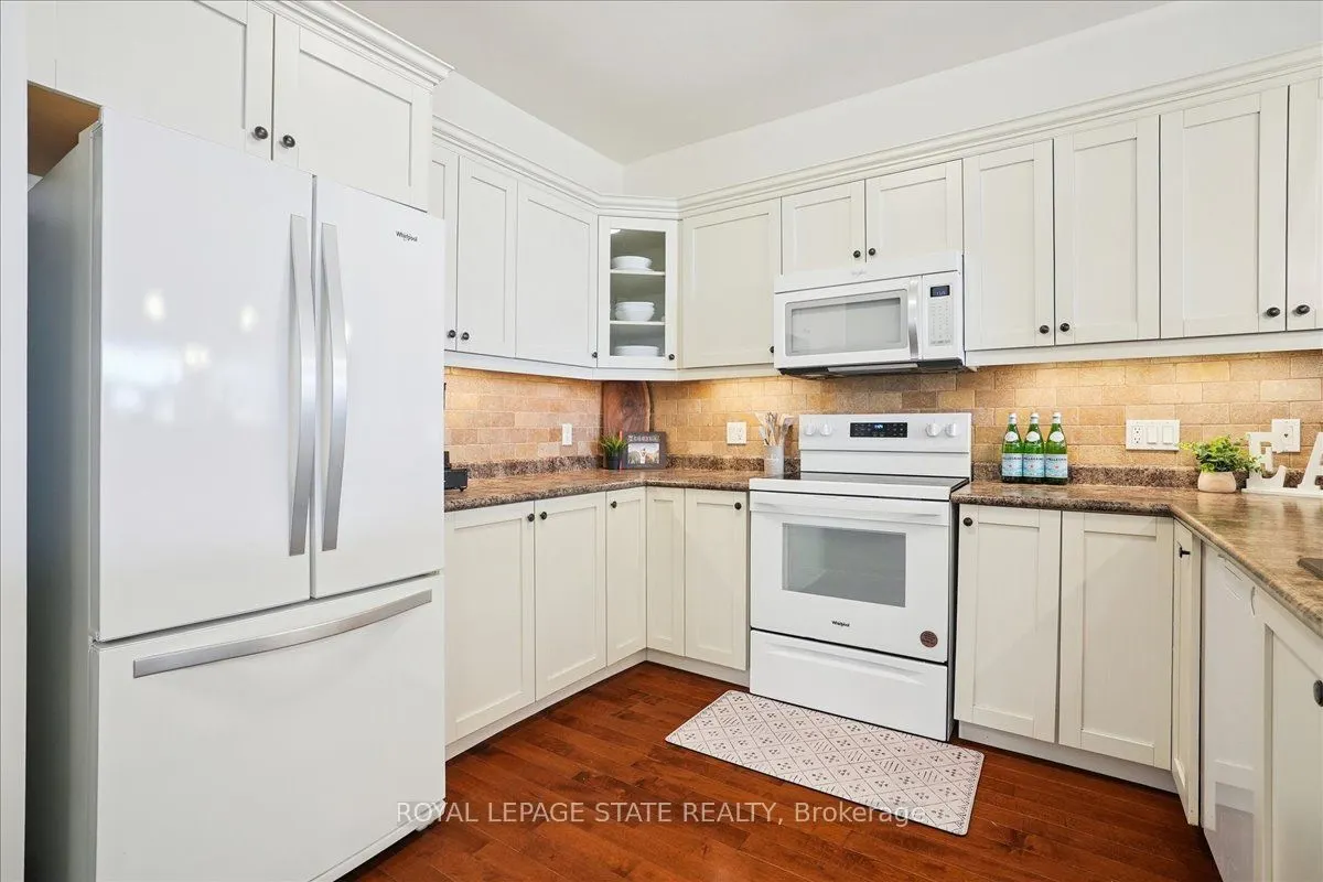 4314 Lindsey Crescent