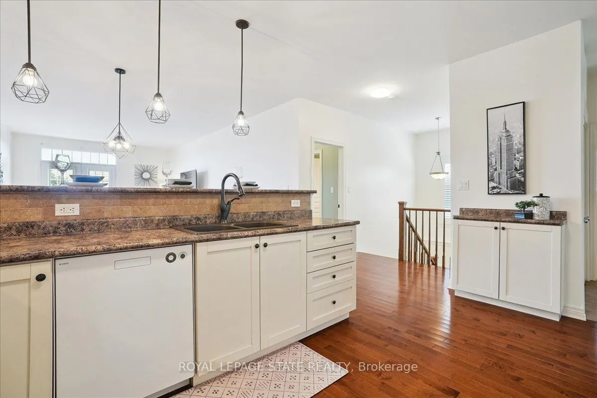 4314 Lindsey Crescent
