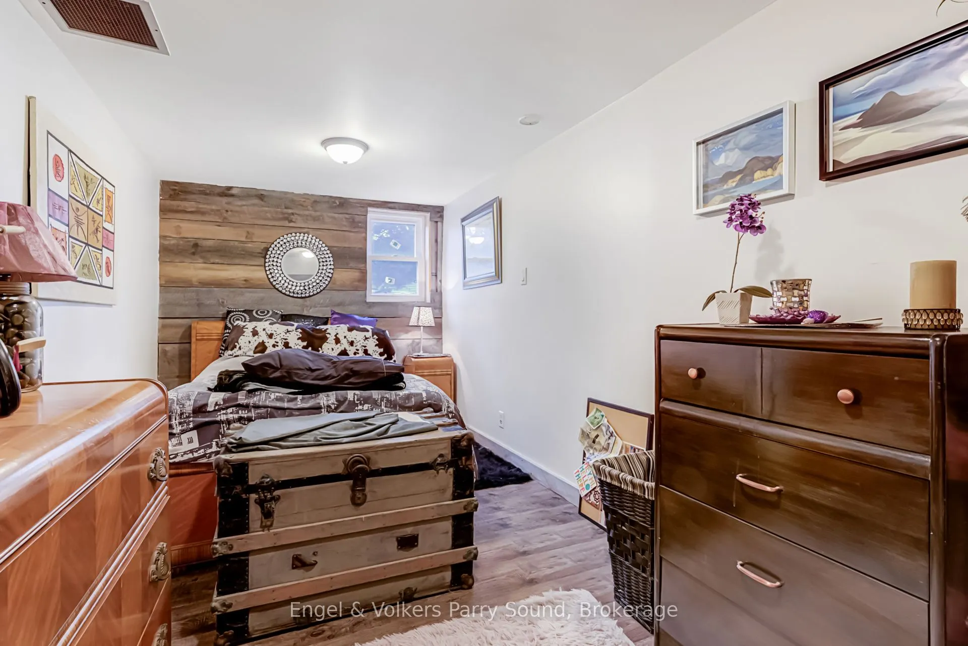 34 Gordon Point Road