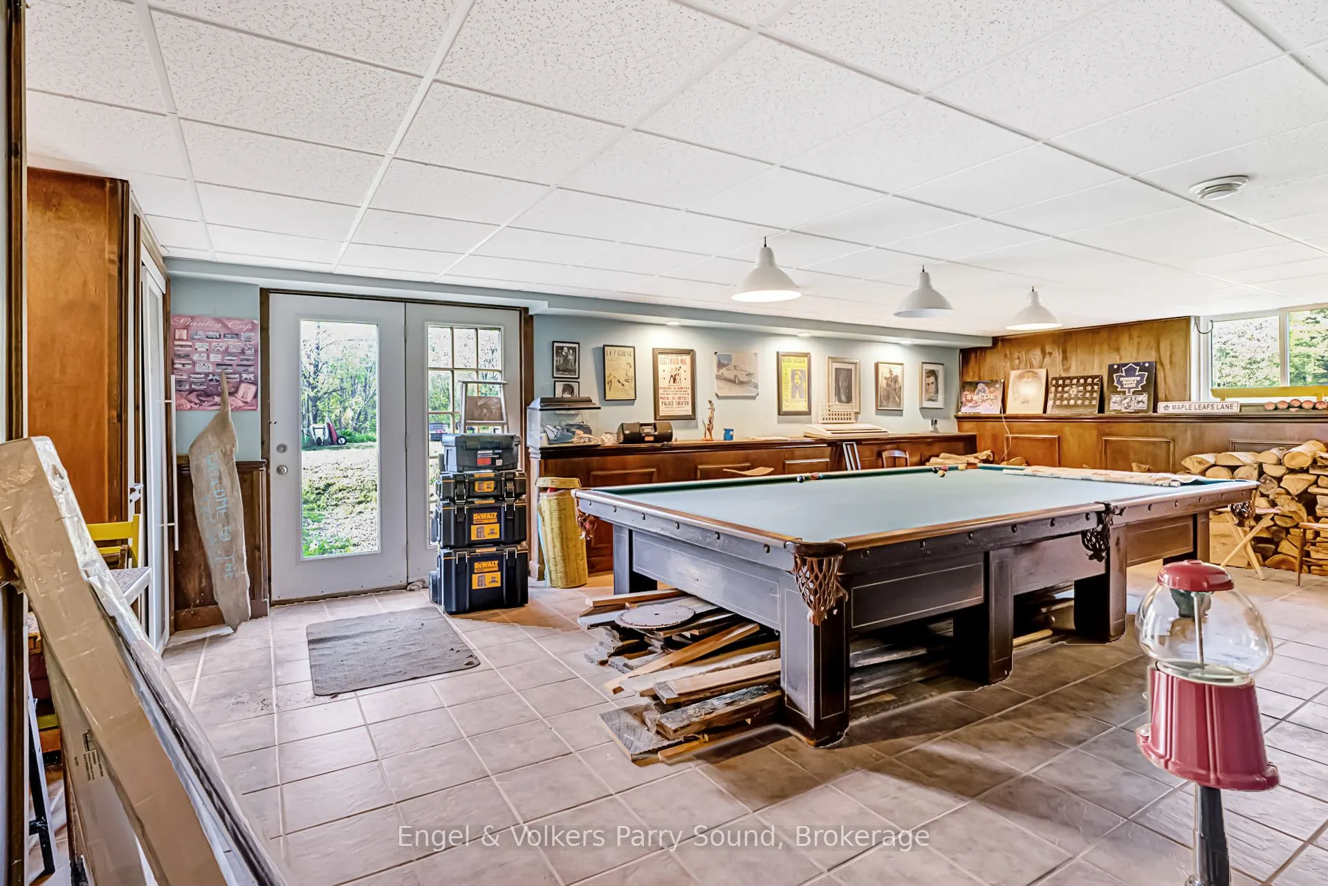 34 Gordon Point Road