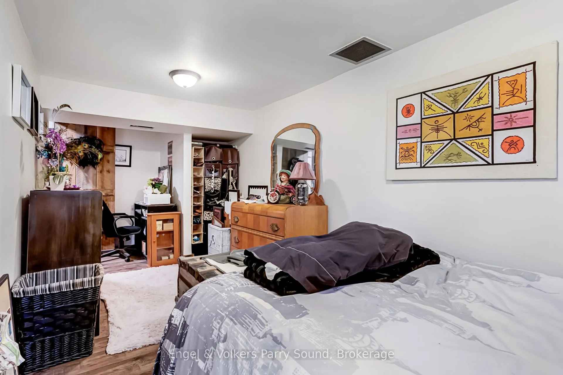 34 Gordon Point Road