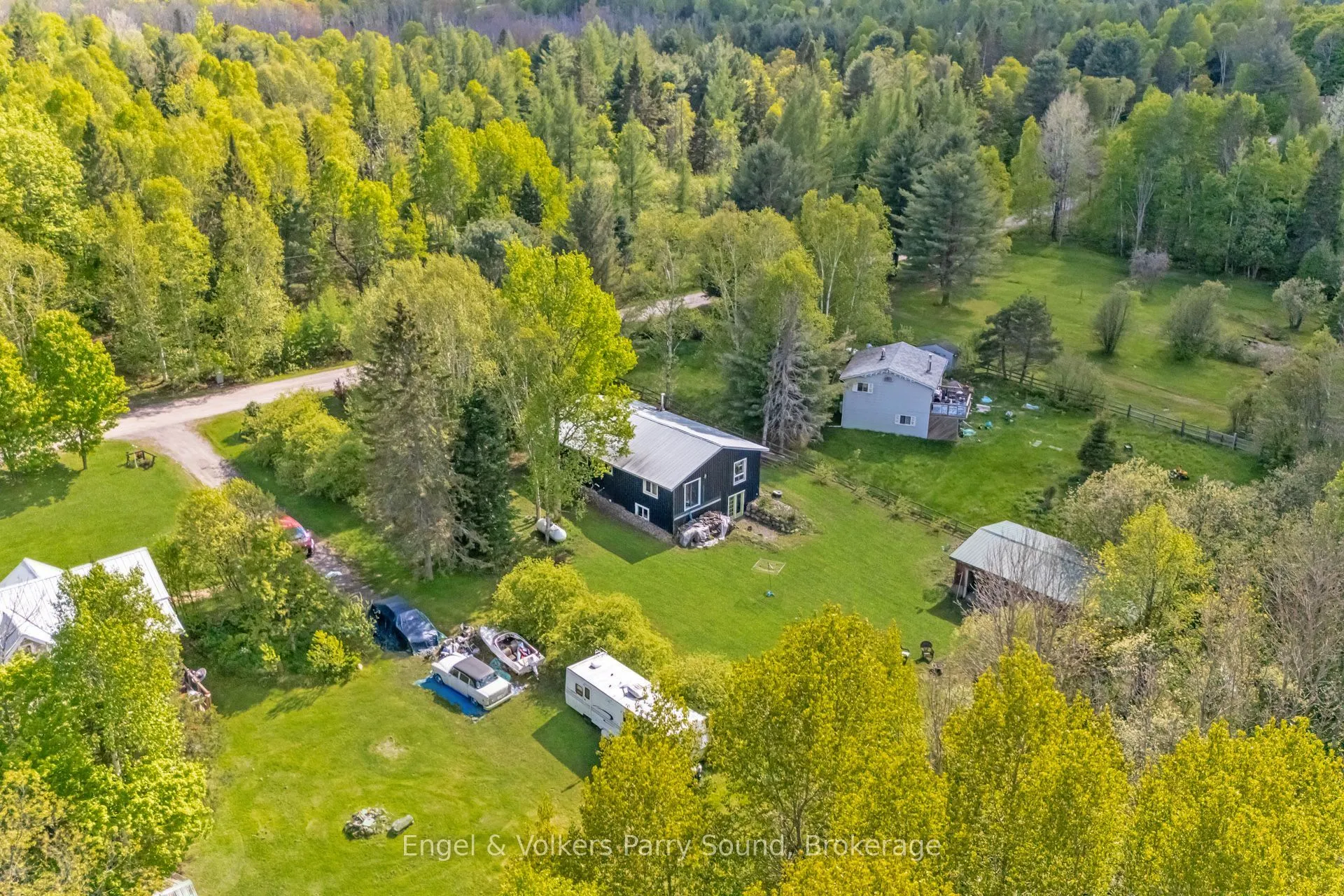 34 Gordon Point Road