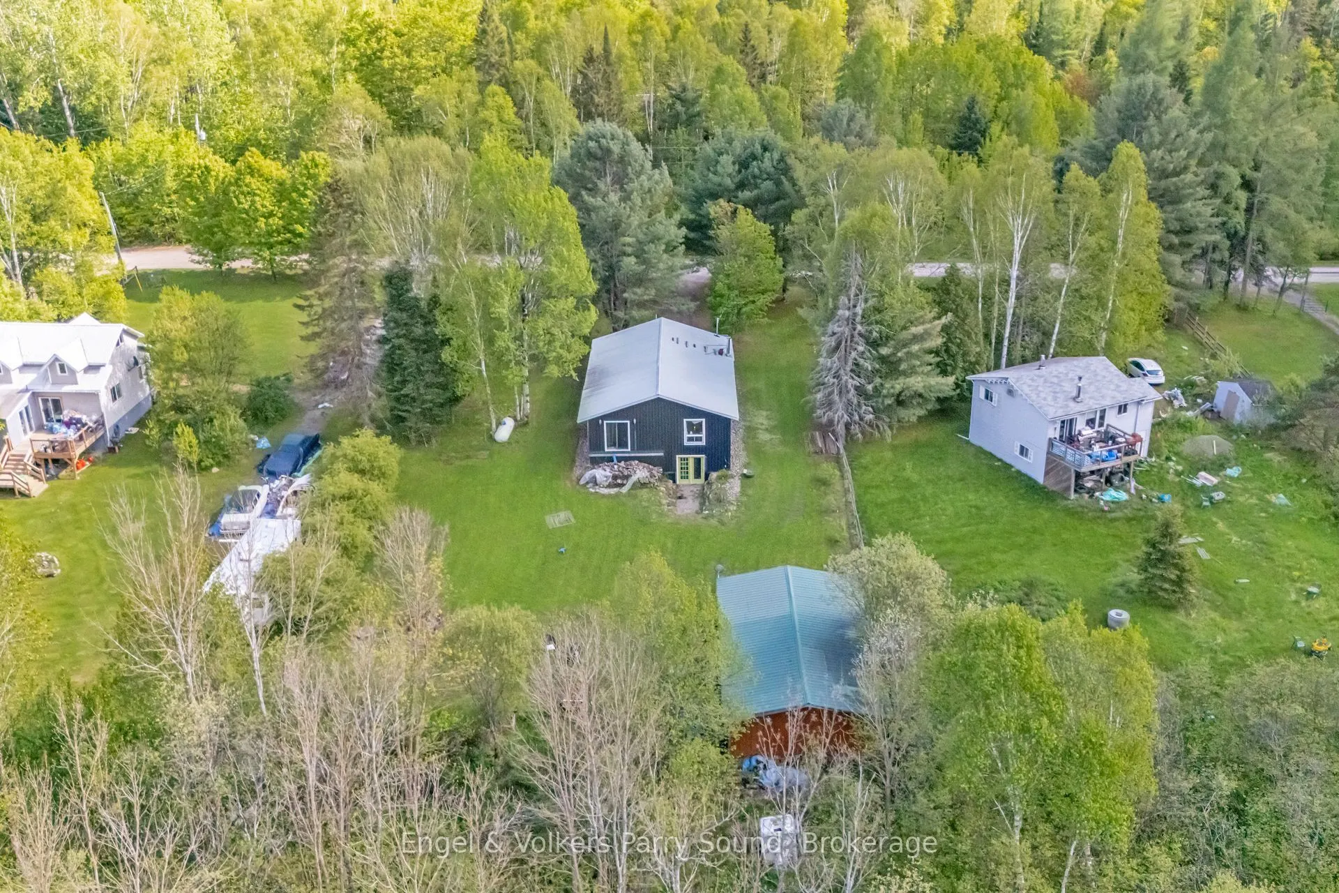 34 Gordon Point Road