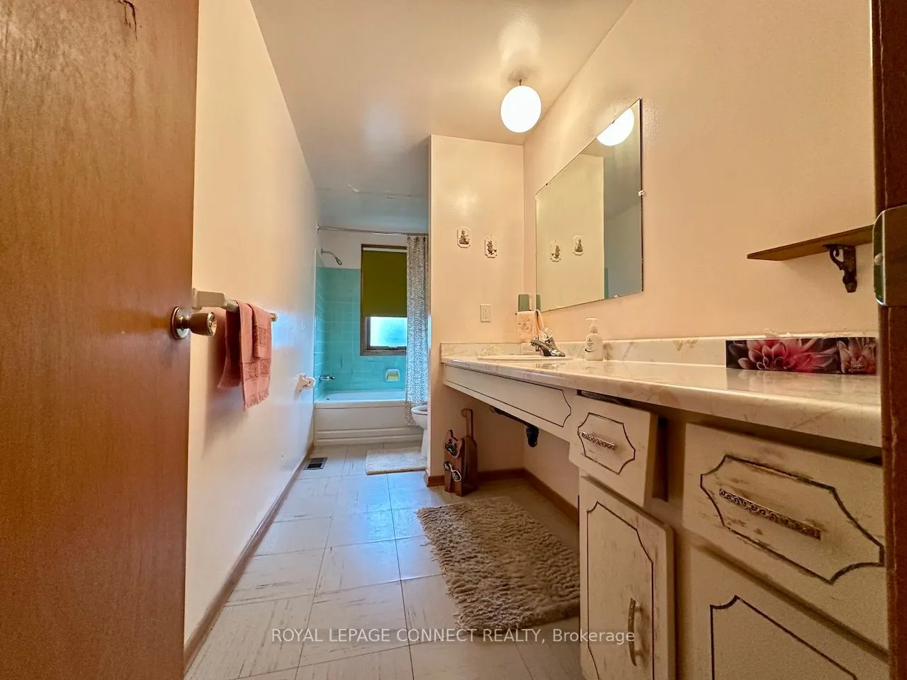 10-16 Orchard Place, #14
