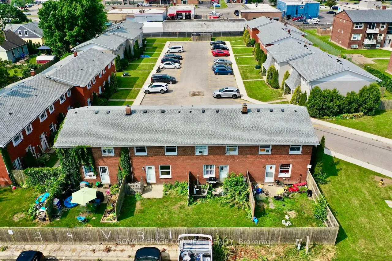 10-16 Orchard Place, #14