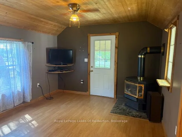 15588 Highway 35
