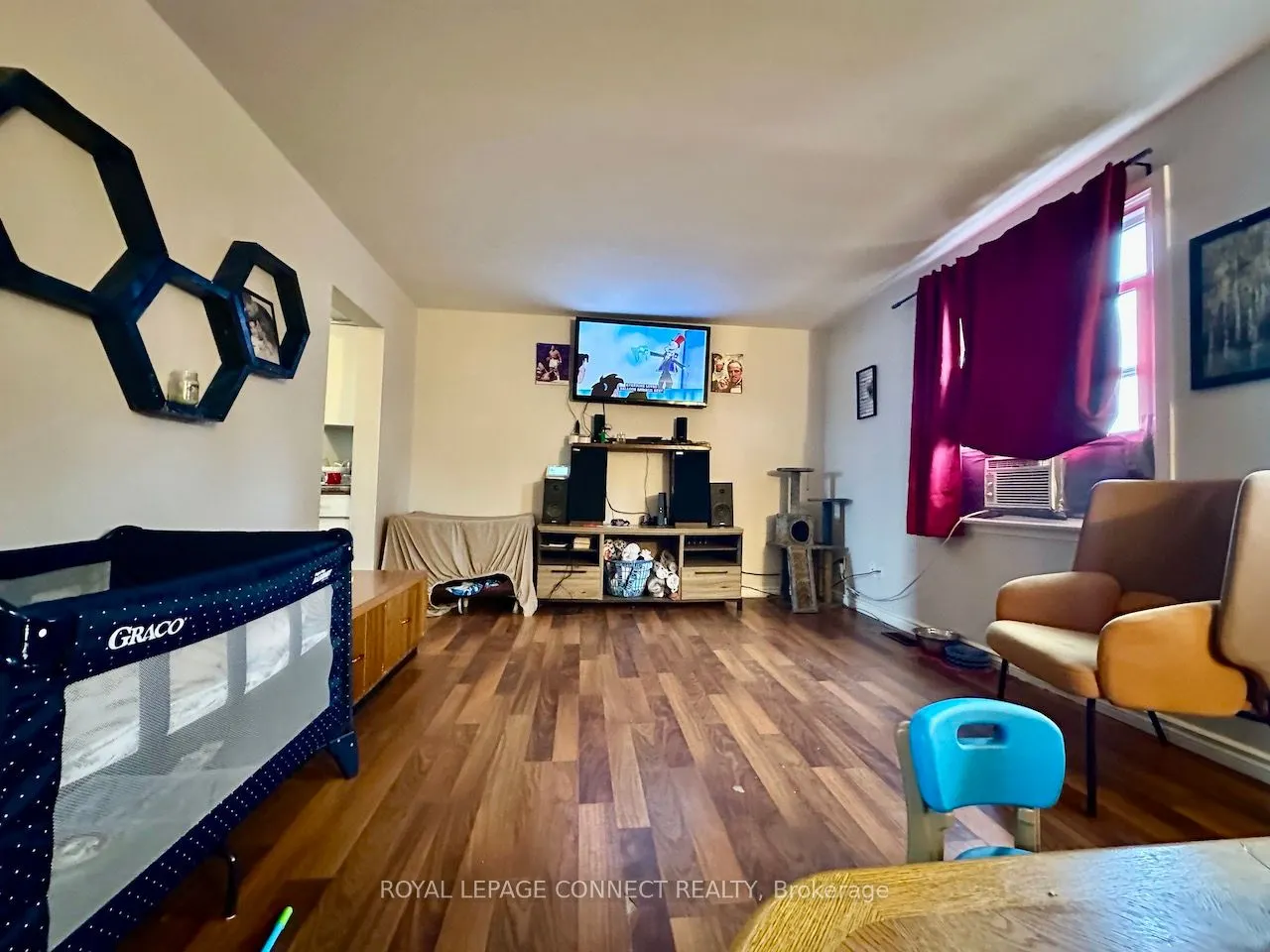 10 Orchard Place, #11