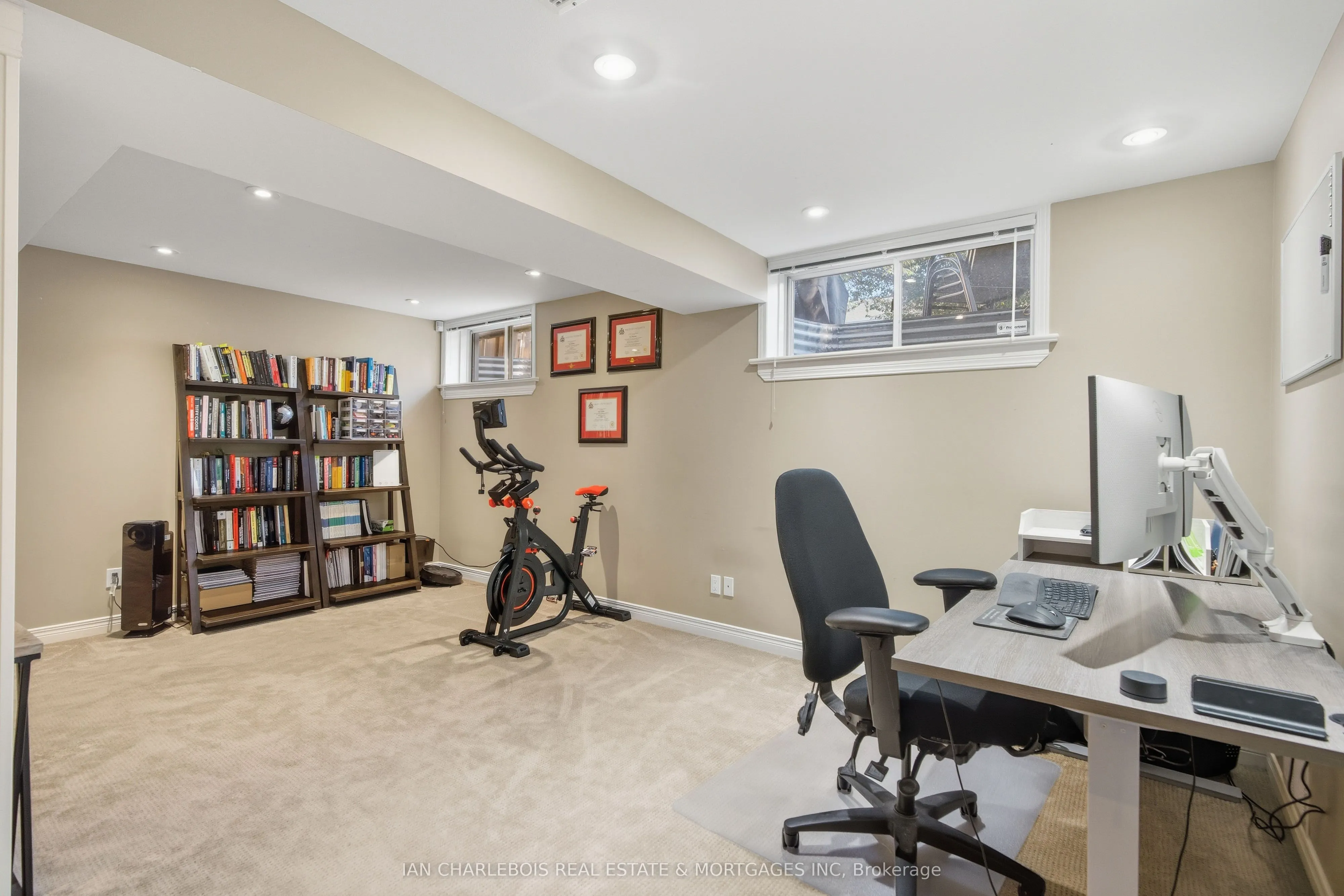 42 Bellingham Place