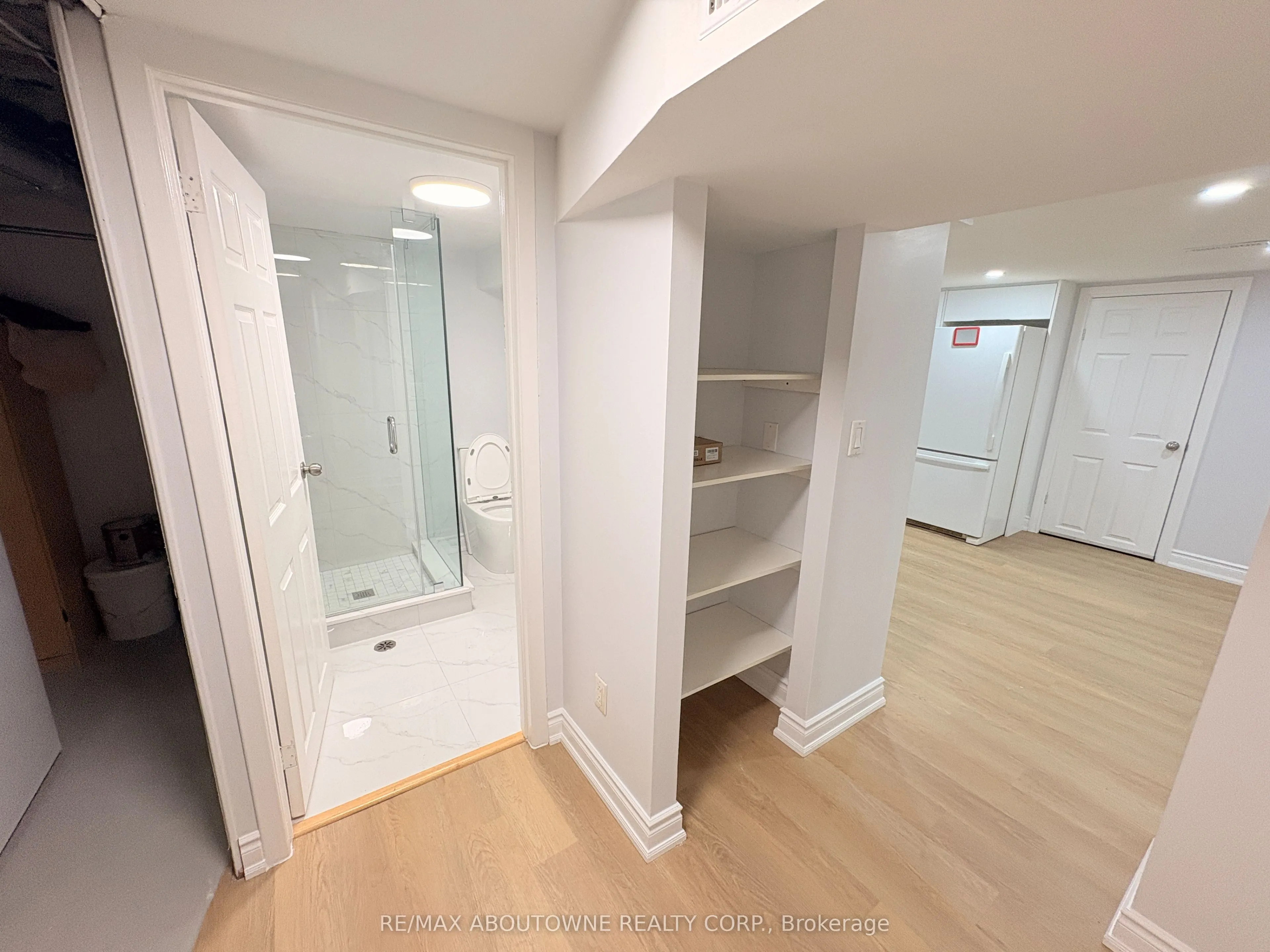 202 Victoria Road N, #Basement