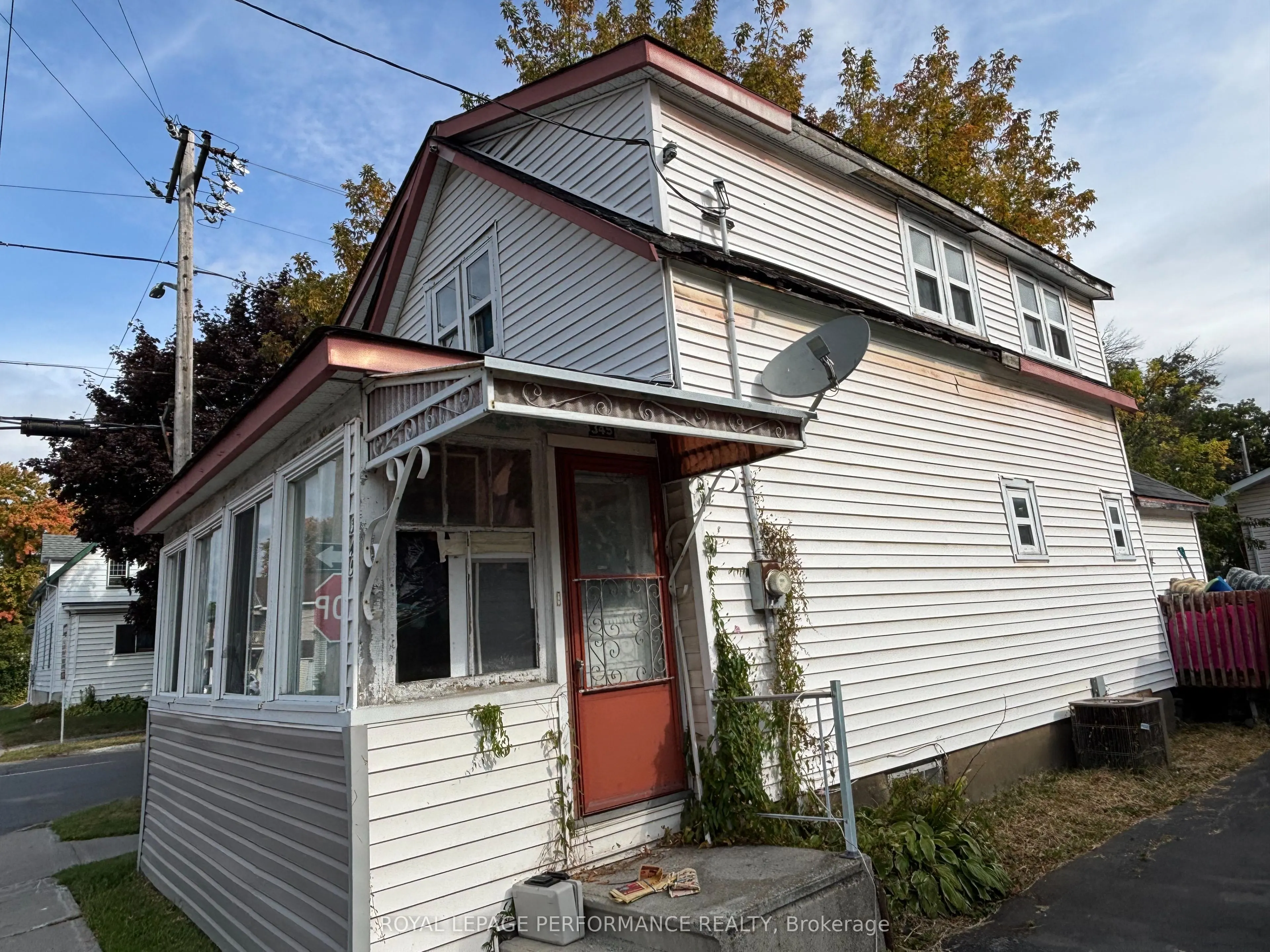 345 Gloucester St N Street N