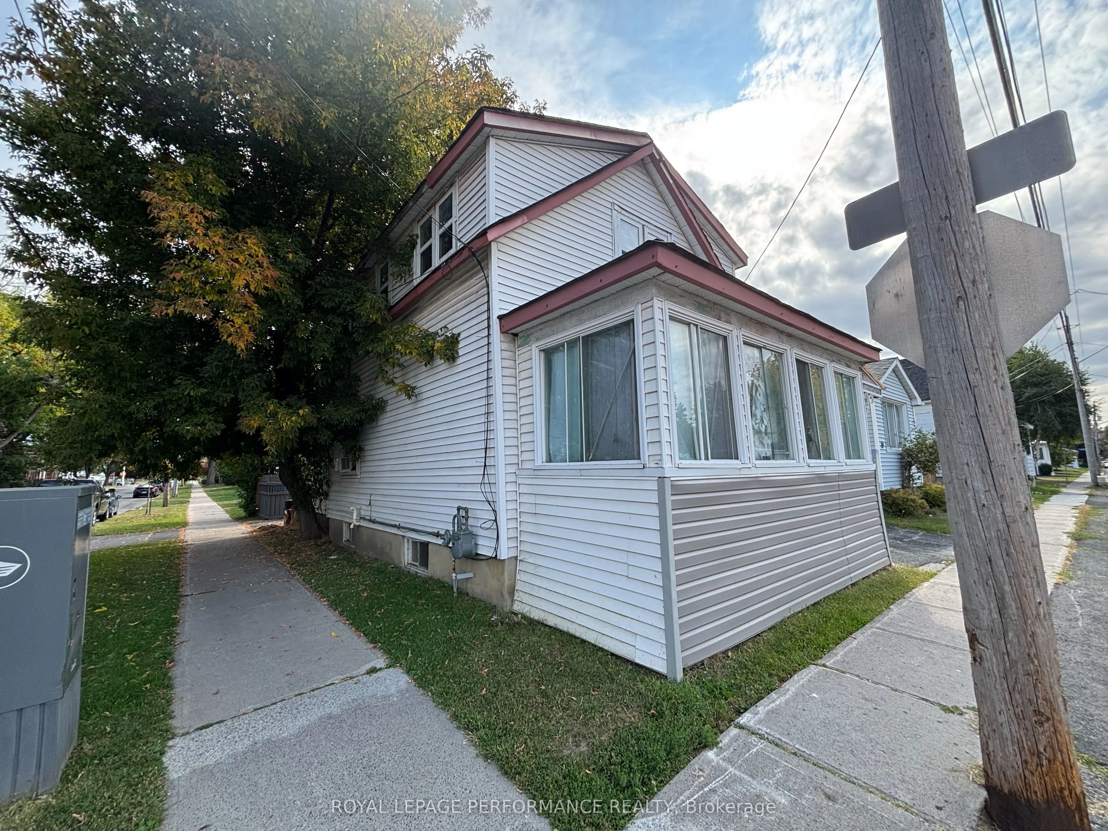 345 Gloucester St N Street N