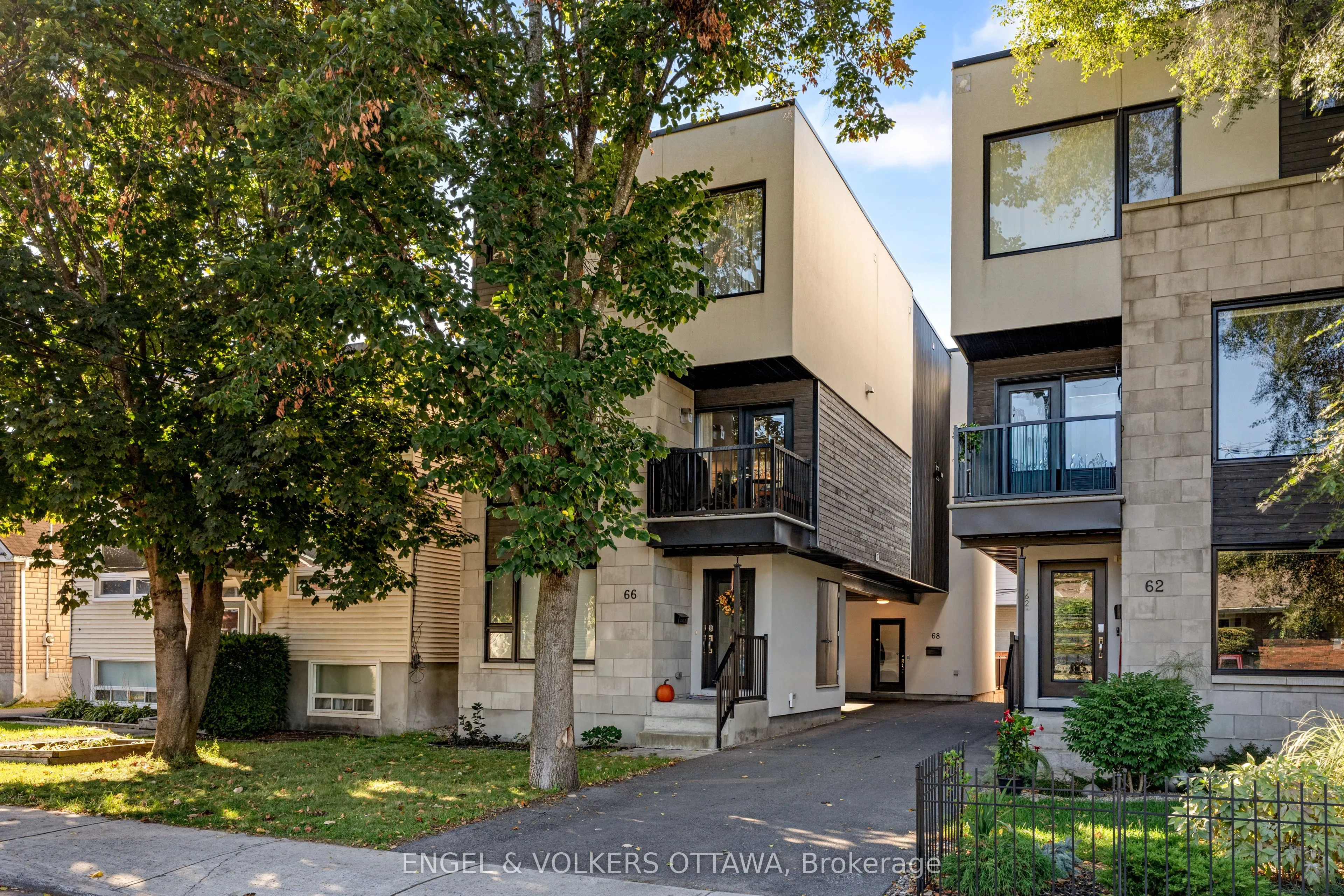68 Jolliet Avenue