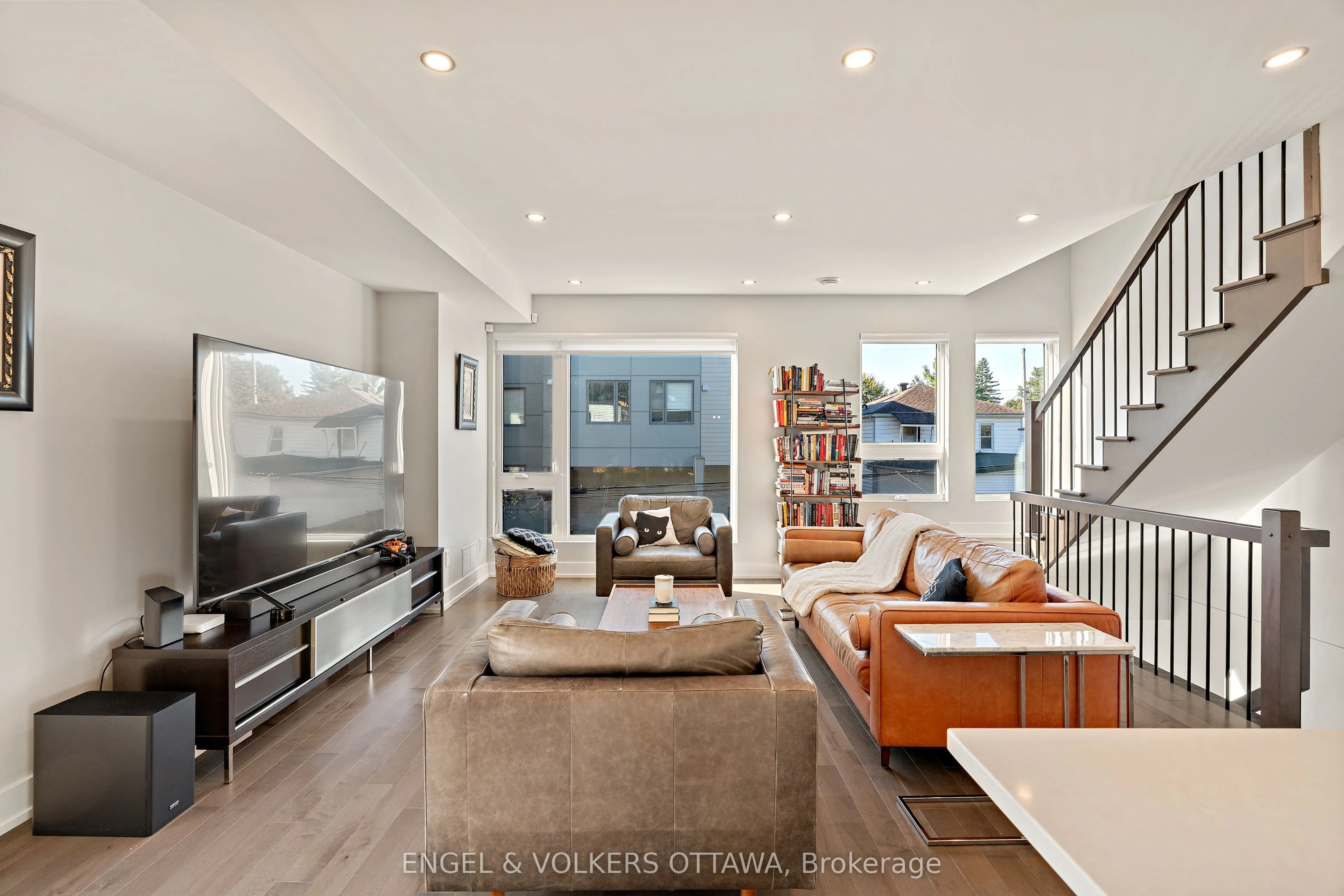68 Jolliet Avenue
