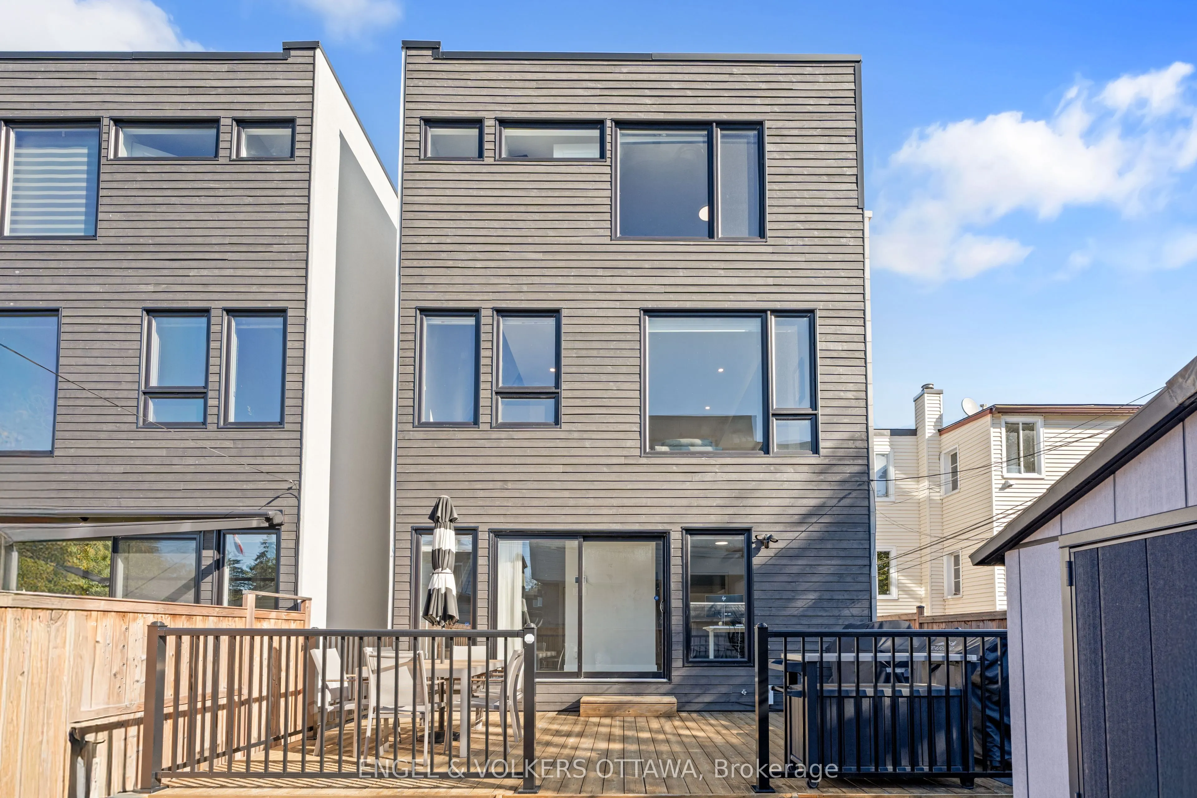 68 Jolliet Avenue