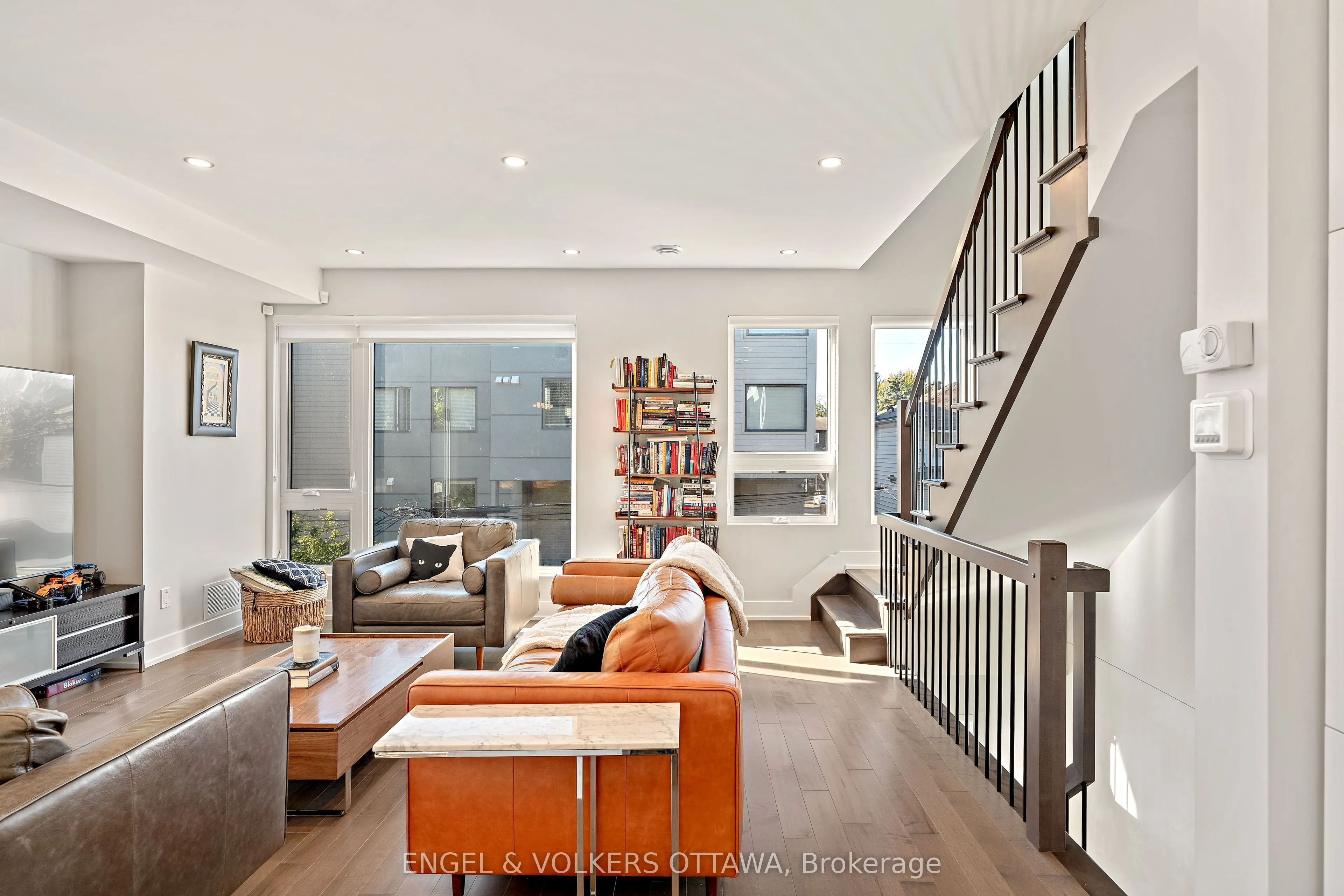 68 Jolliet Avenue
