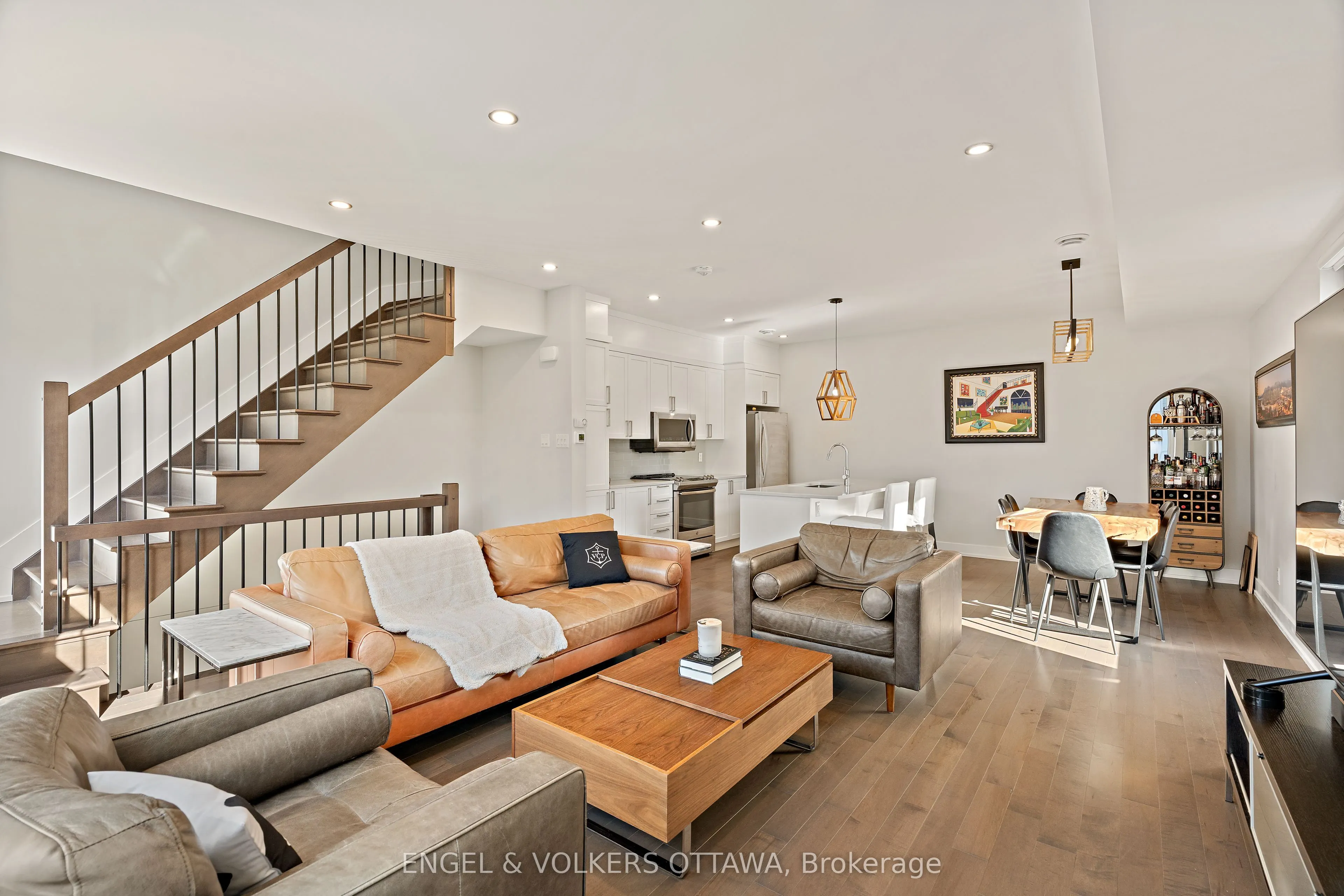 68 Jolliet Avenue