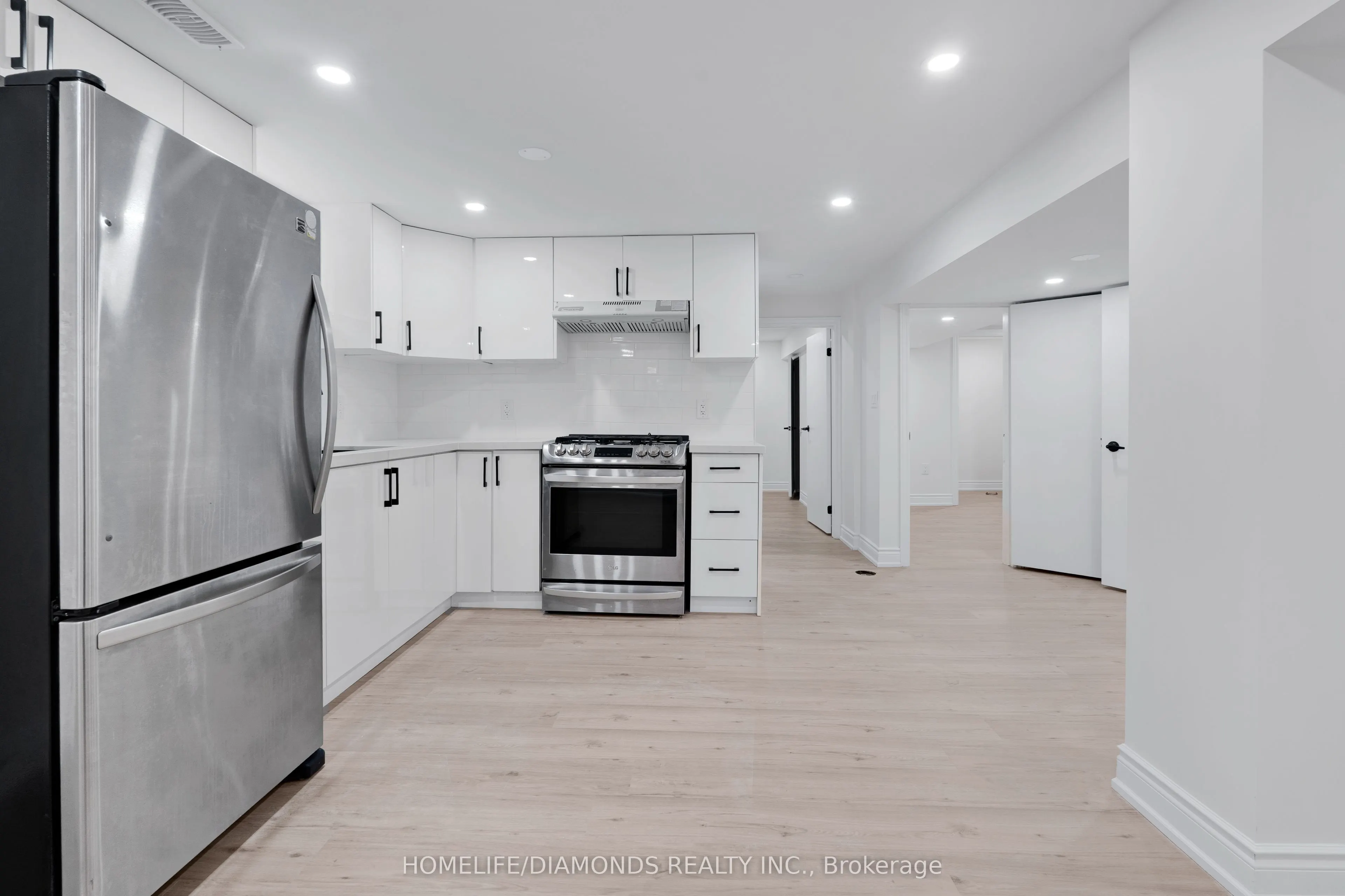 210 MACKAN Street