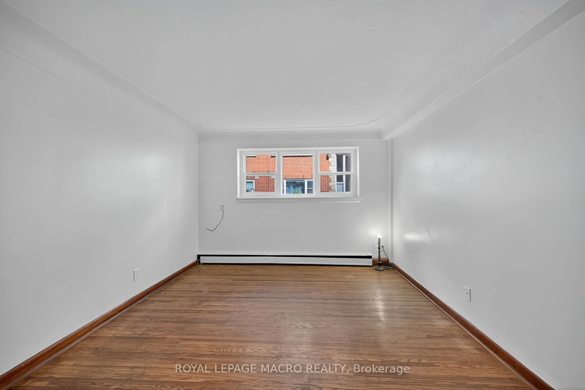 5 Applewood Avenue, #1