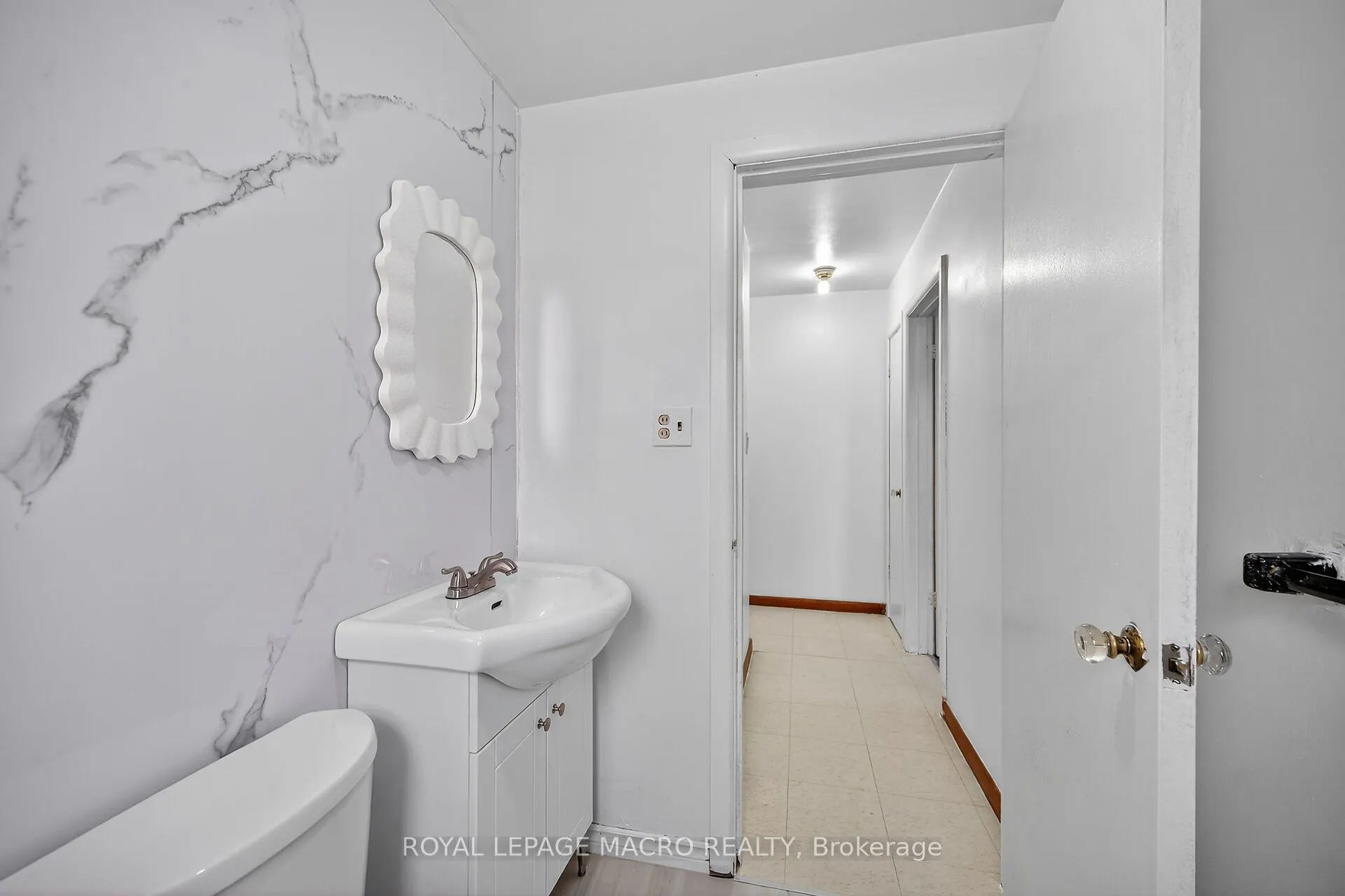 5 Applewood Avenue, #1