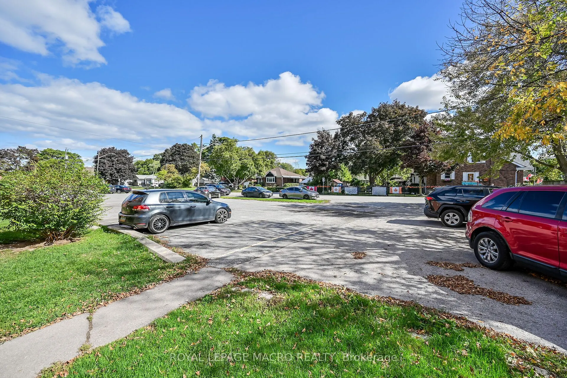 5 Applewood Avenue, #1