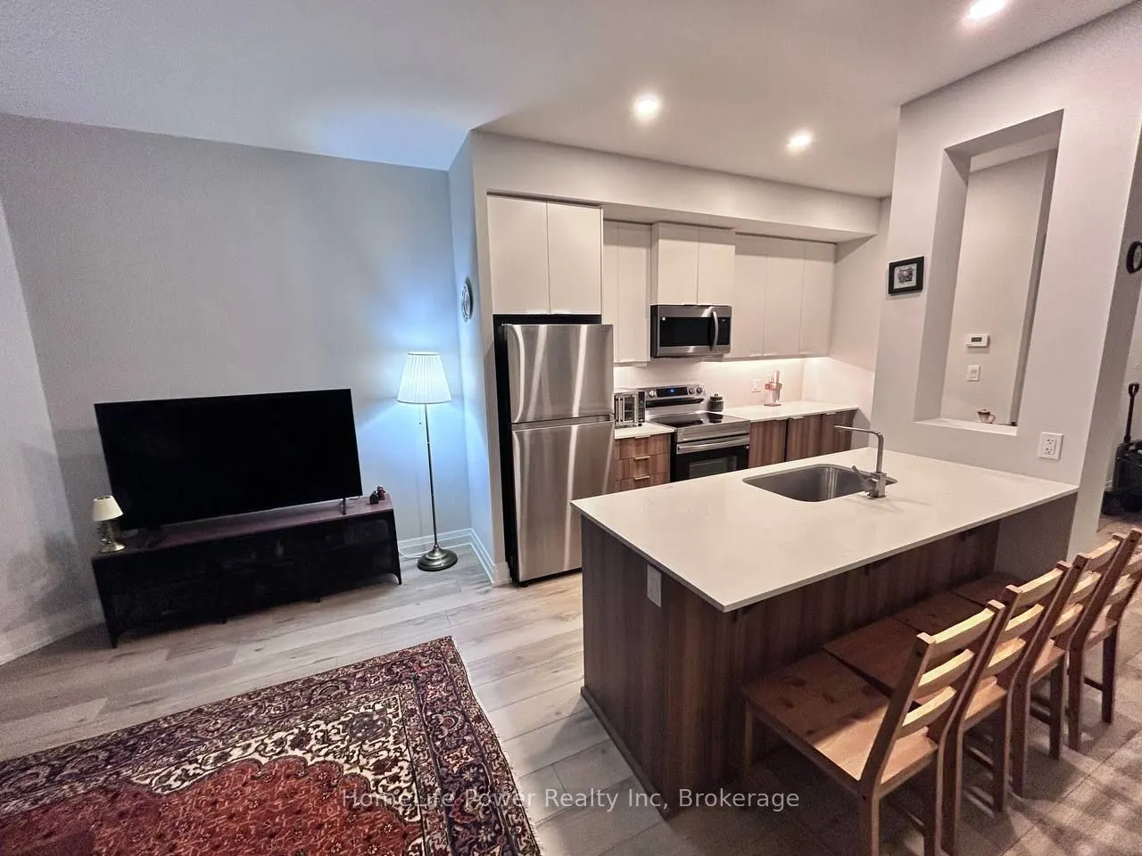 90 Starwood Drive, #801