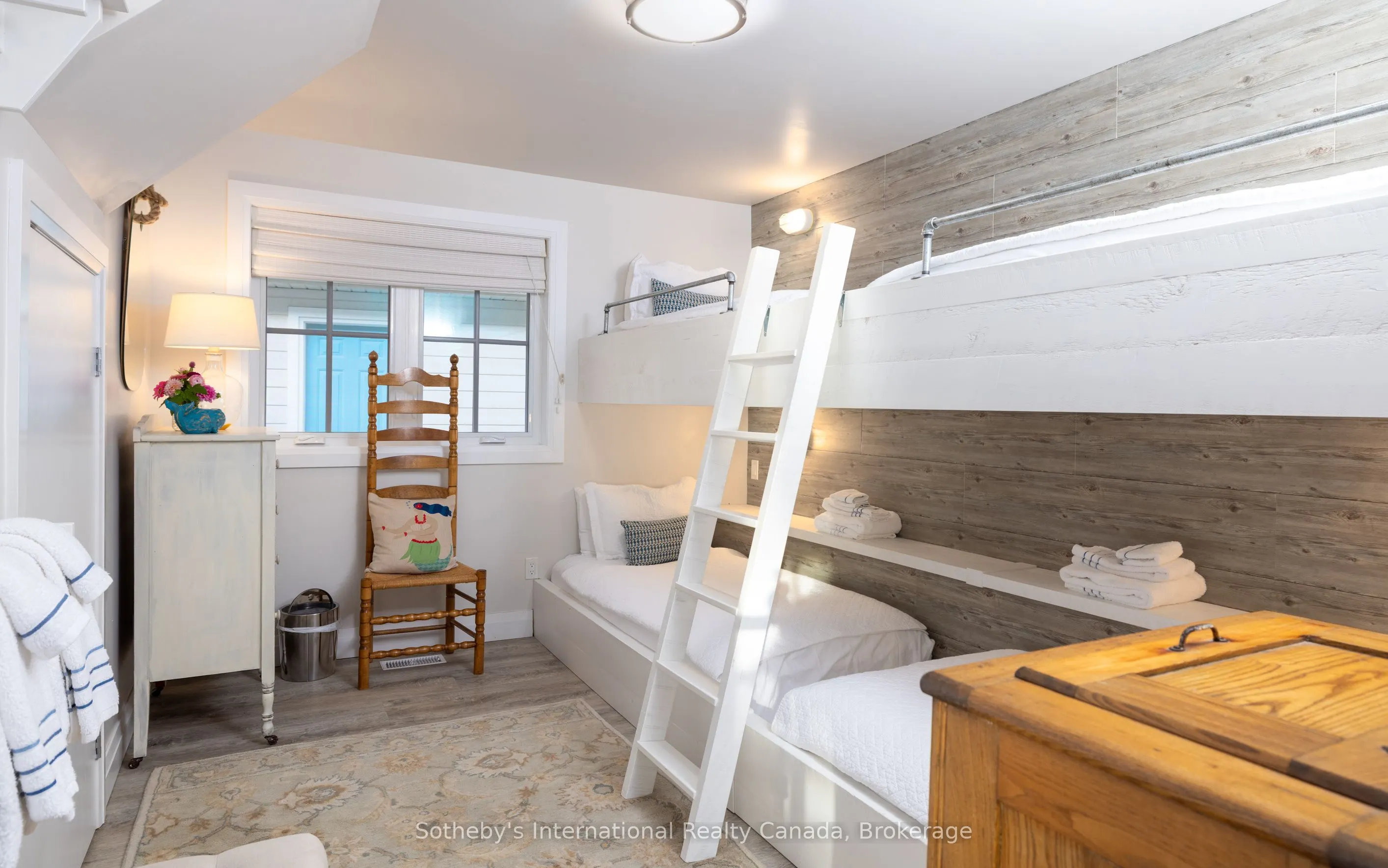 125 Kiowana Beach Road
