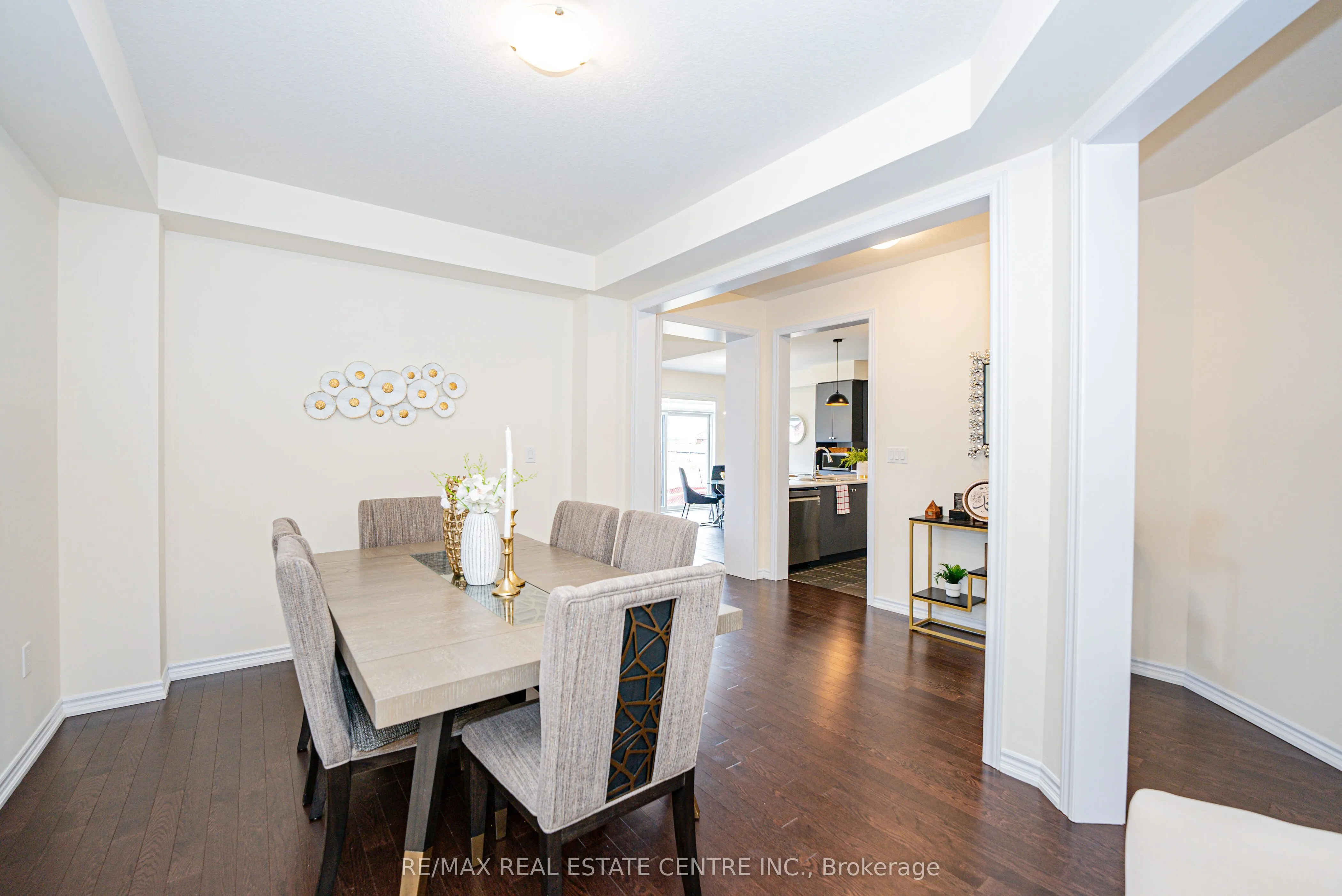 22 Oaktree Drive