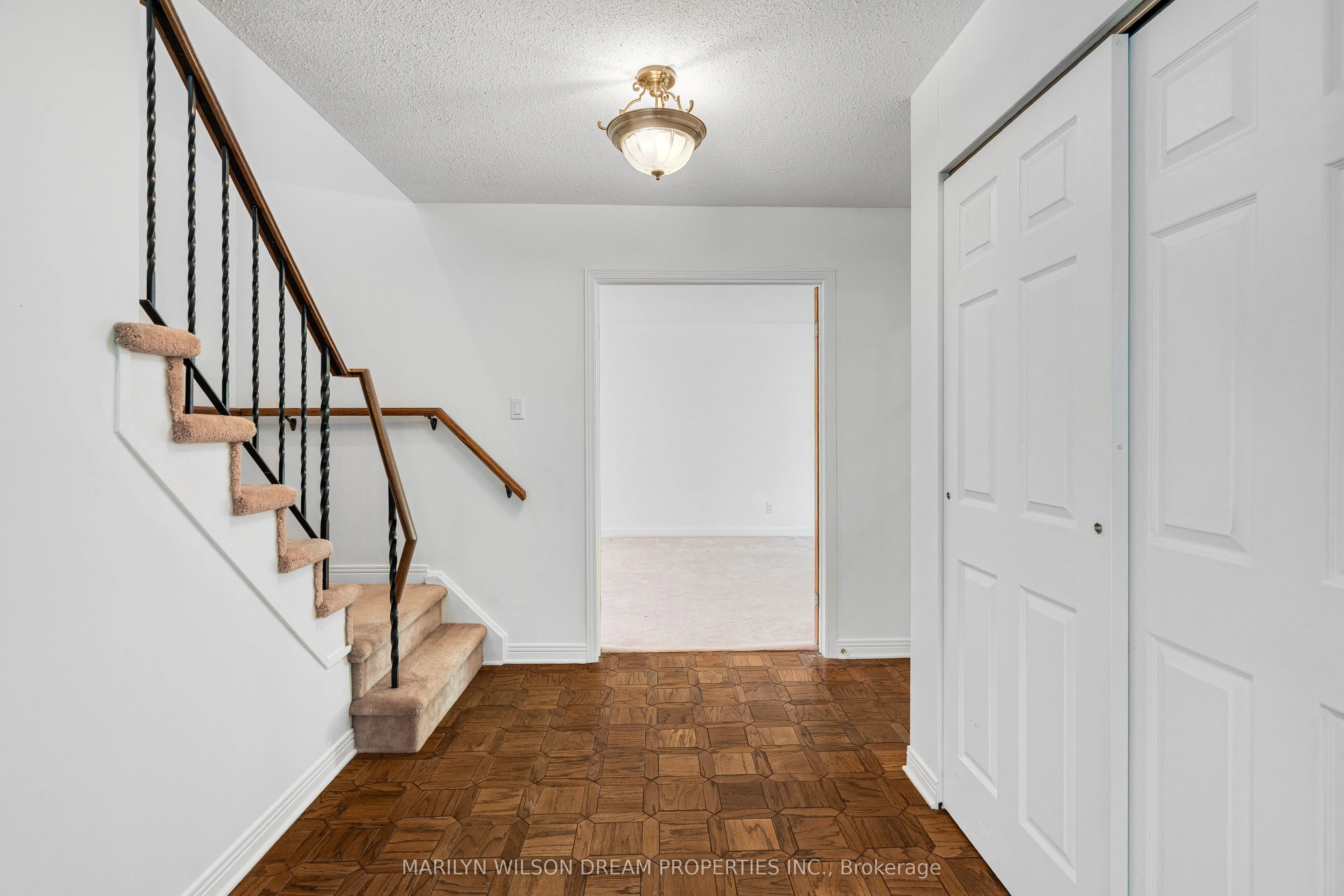 1150 Bordeau Grove