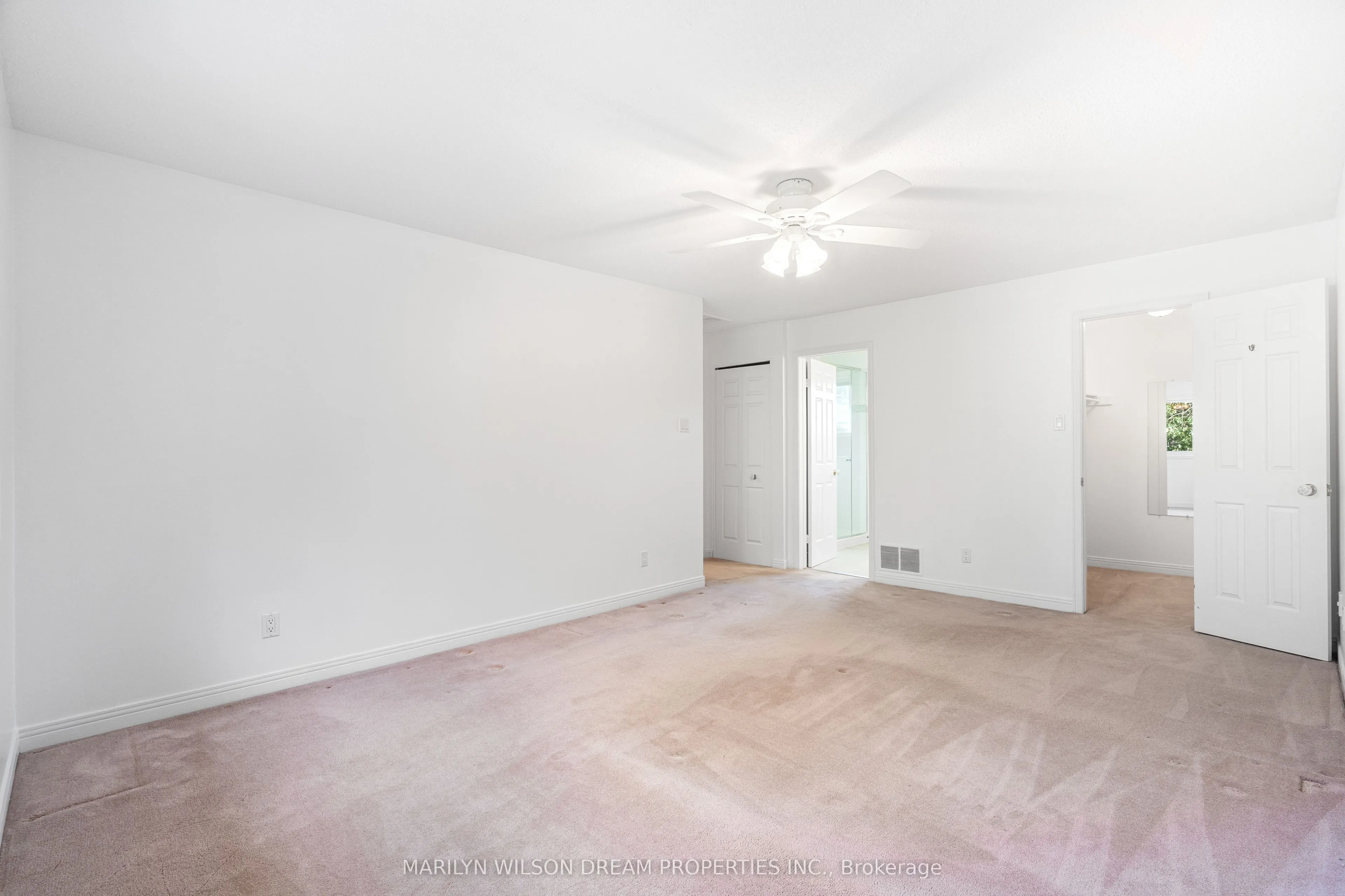 1150 Bordeau Grove