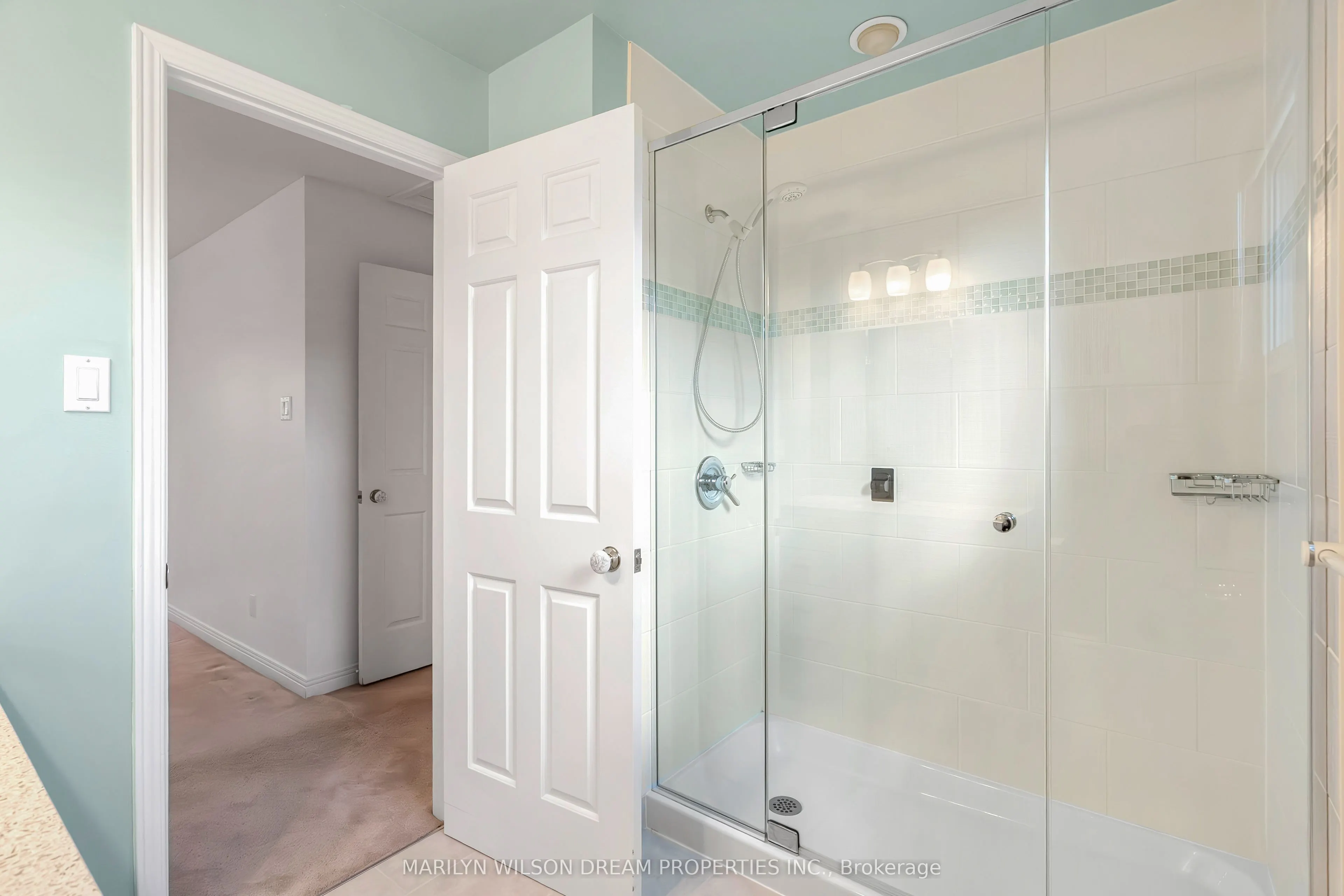 1150 Bordeau Grove