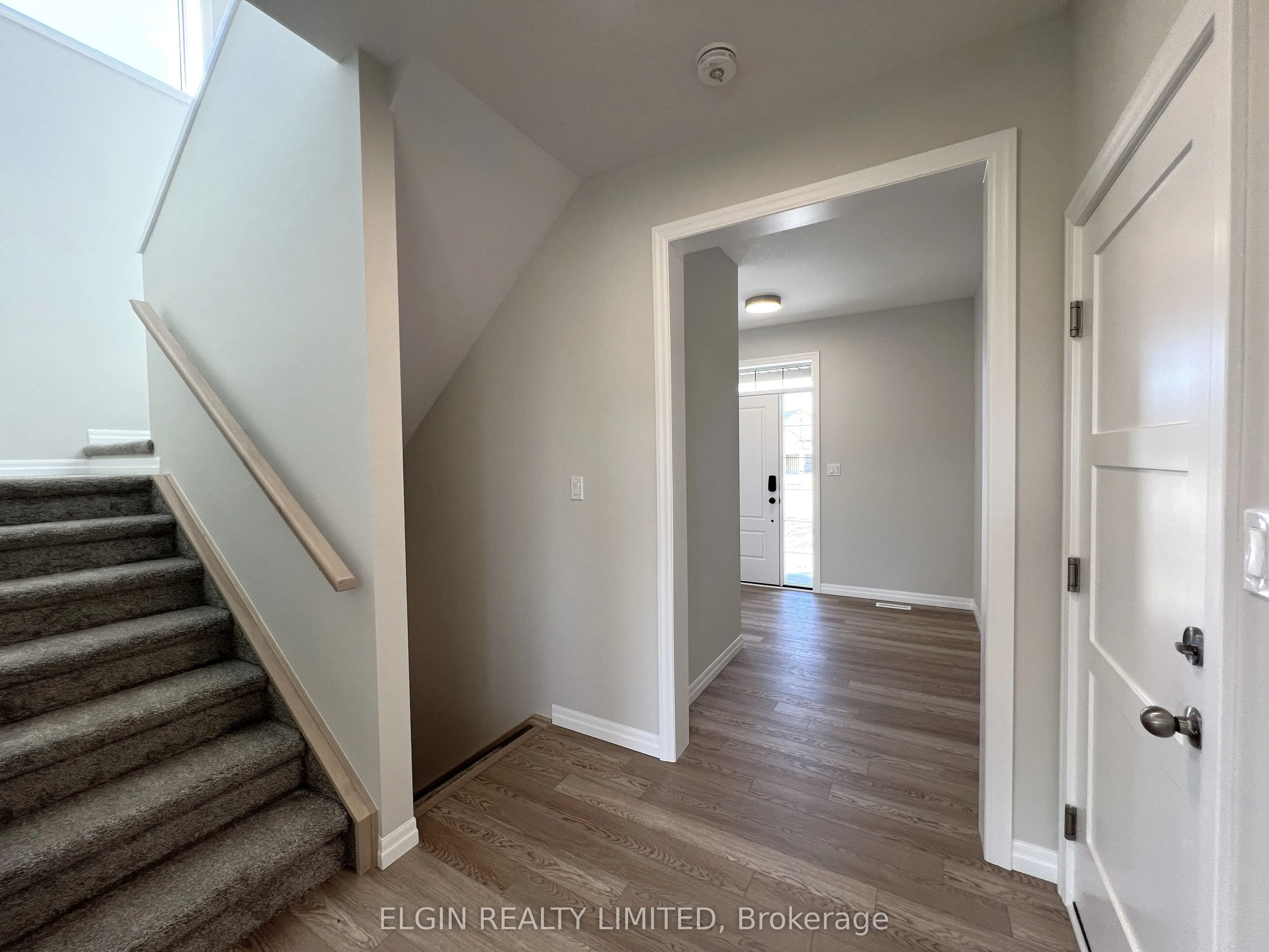 8 Horizon Court