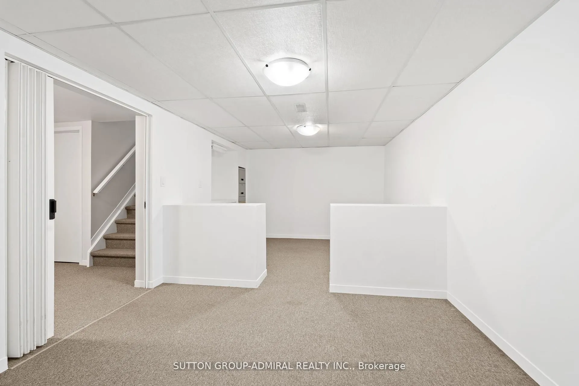 821 Bridle Path Crescent
