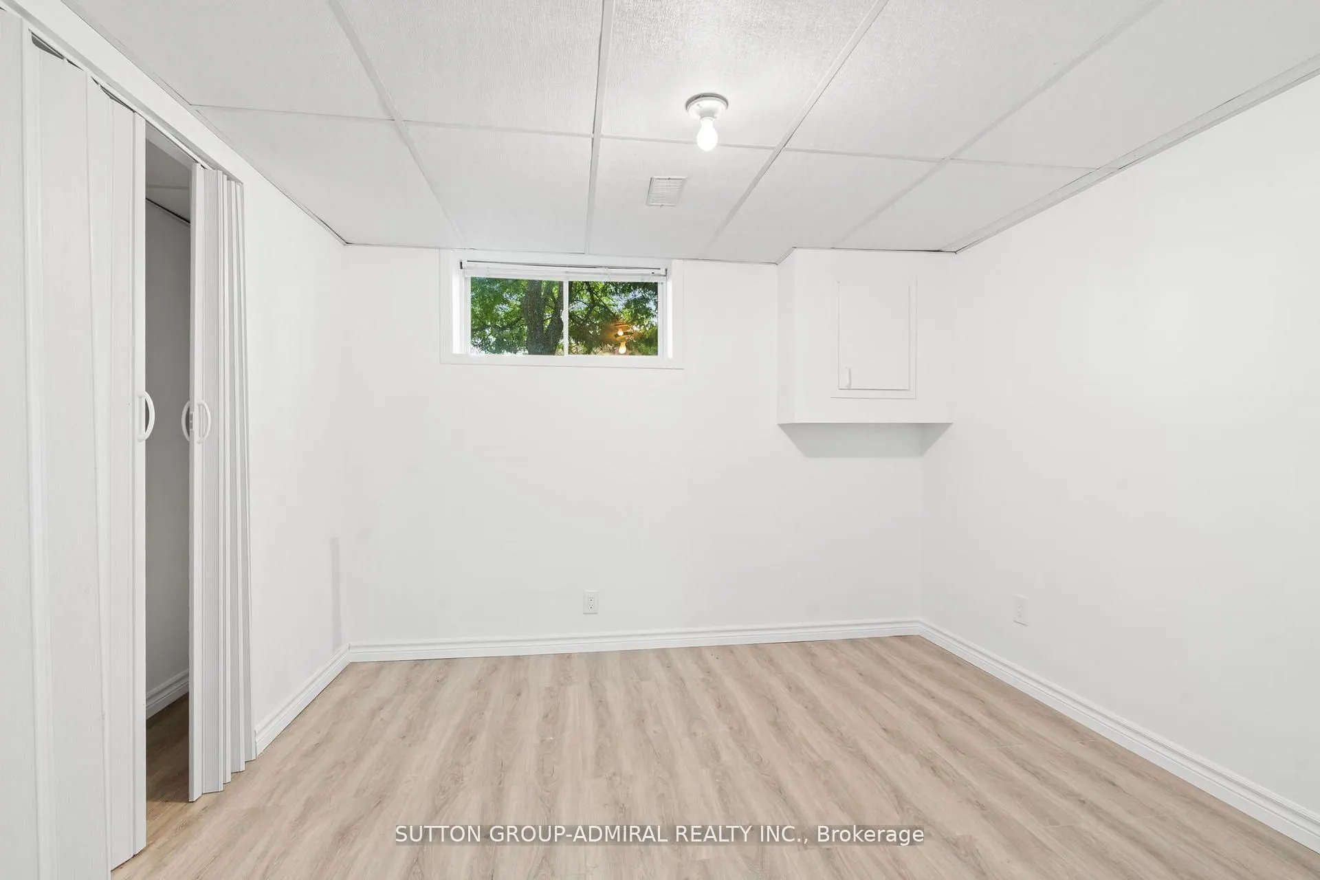 821 Bridle Path Crescent