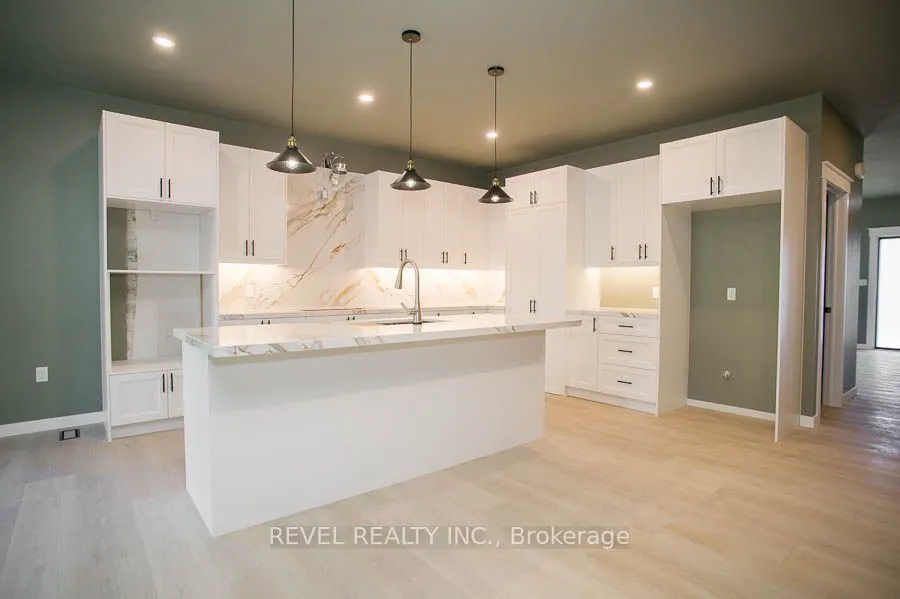 7 Scott Drive