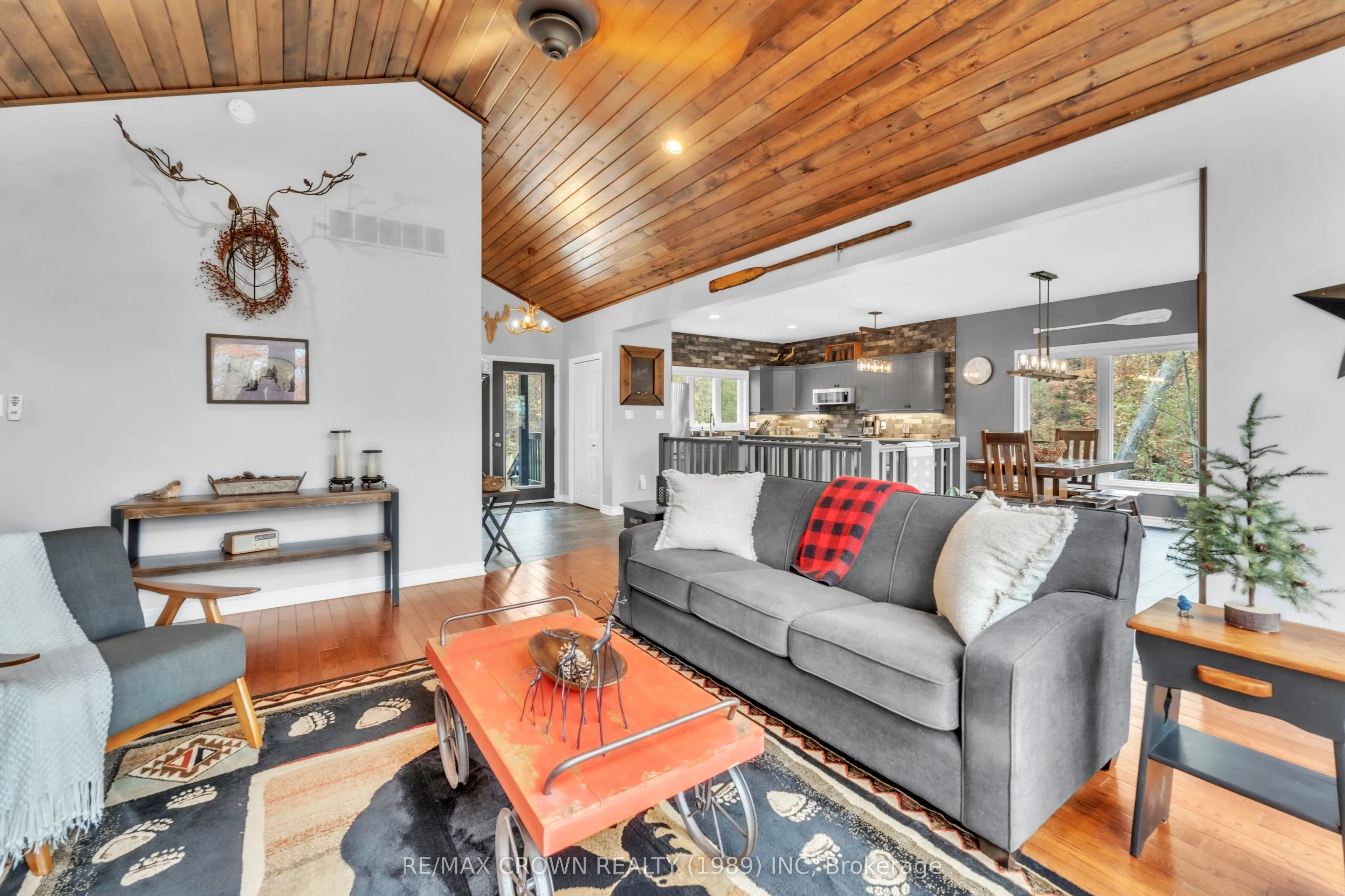 28 Maple Ridge Road