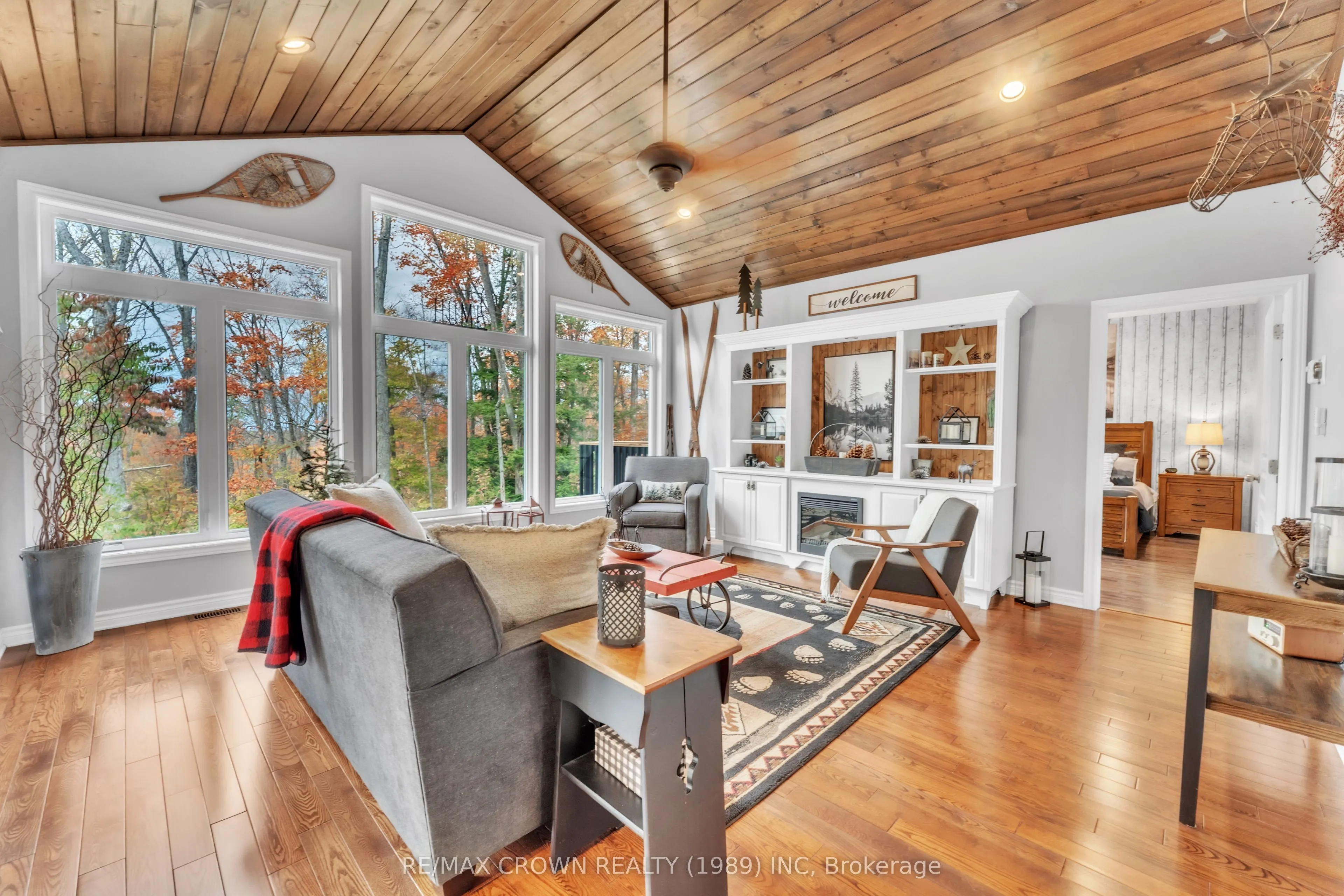 28 Maple Ridge Road