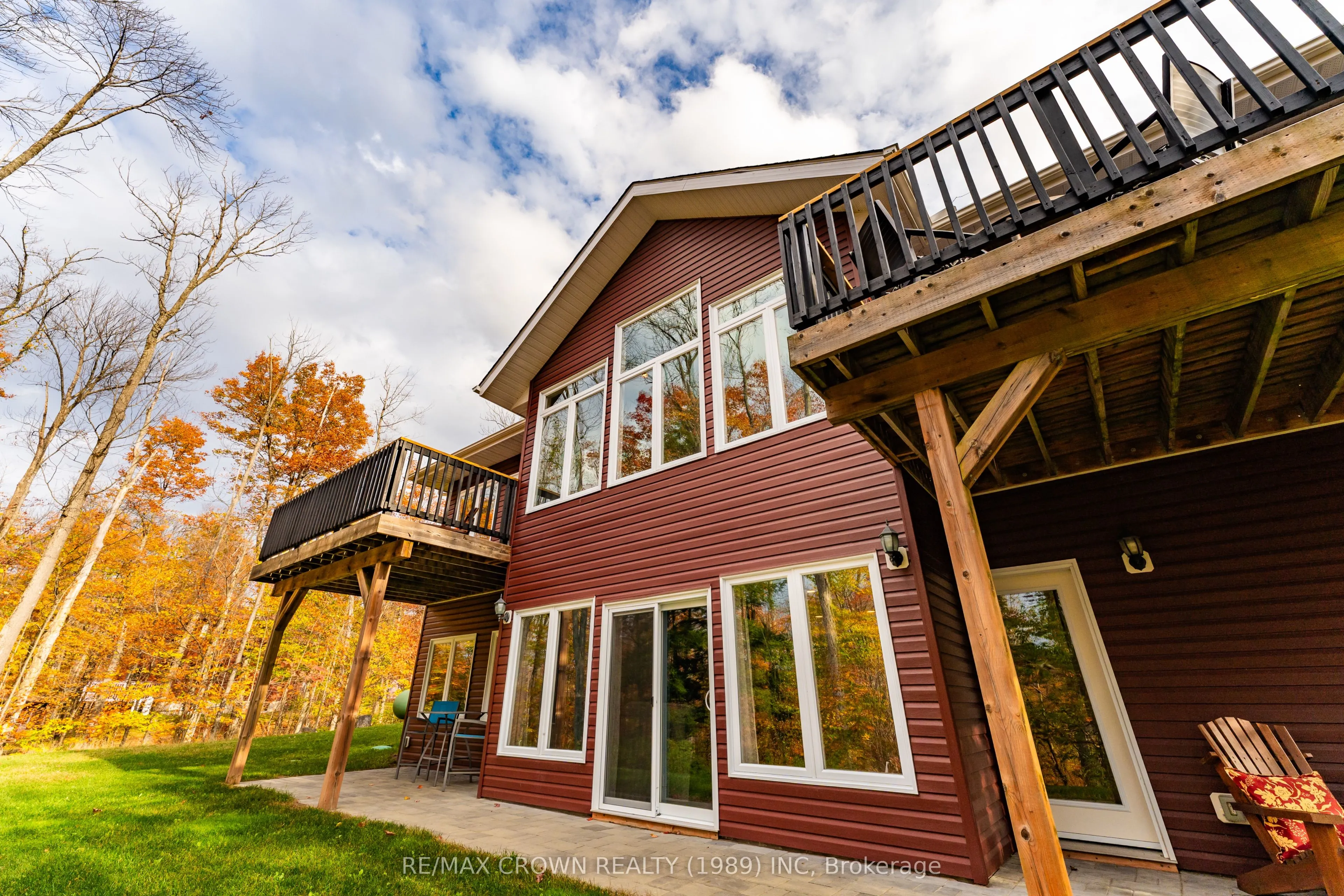 28 Maple Ridge Road